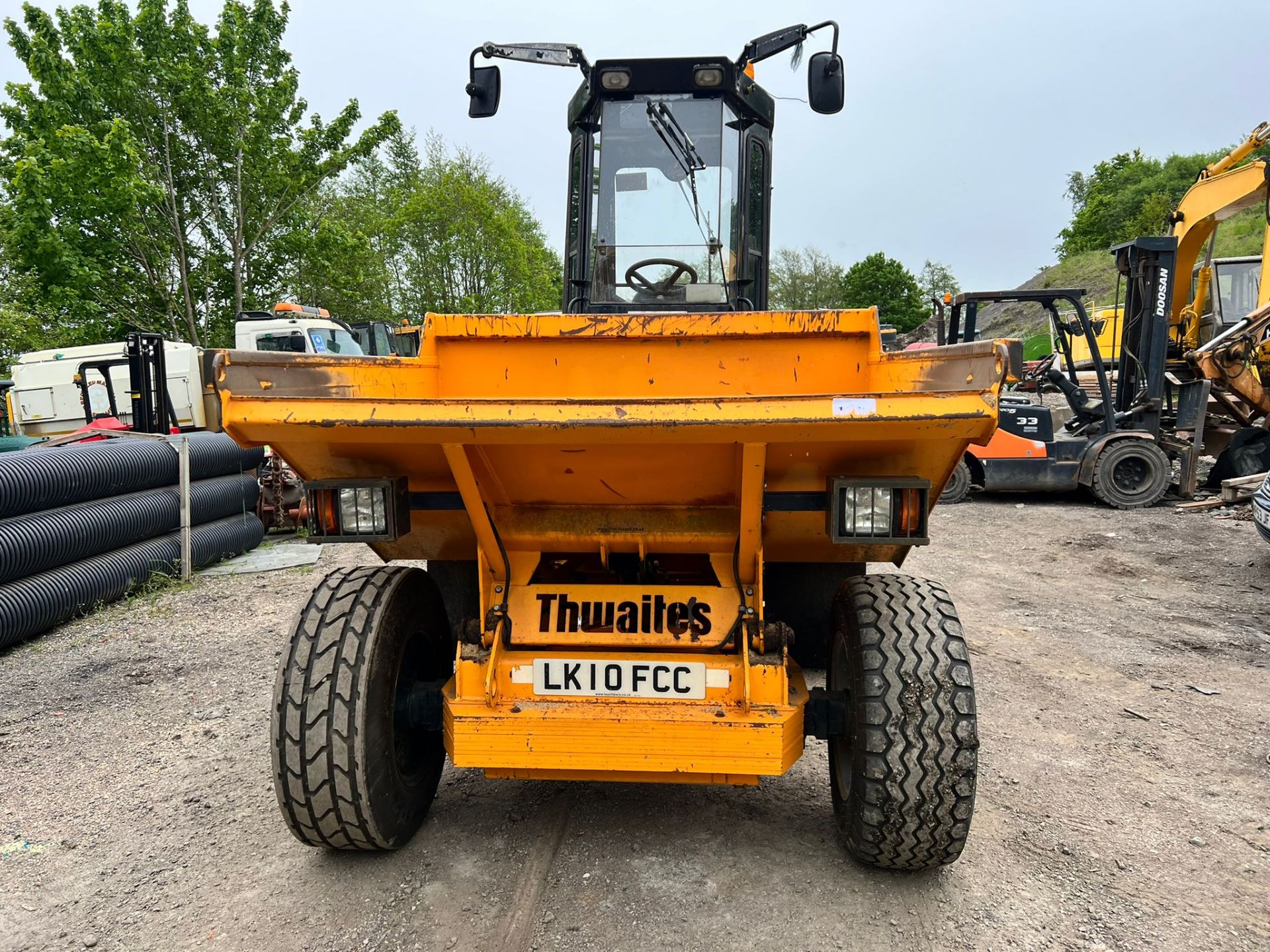 2010 Thwaites 4 Tonne 4WD Dumper, Runs Drives And Tips, Showing A Low 1322 Hours! *PLUS VAT* - Image 3 of 21