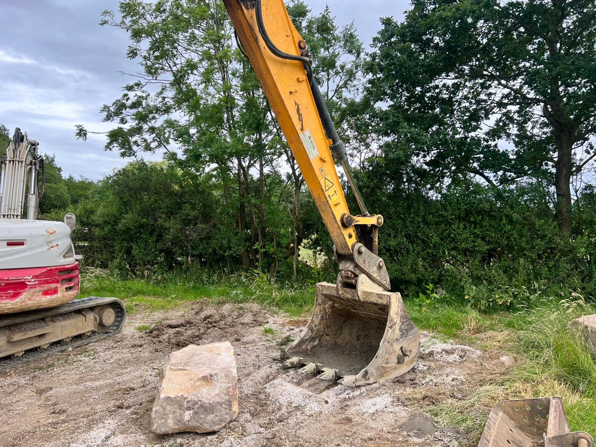 2014 JCB JS130LC 13 Ton Excavator *PLUS VAT* - Image 6 of 11