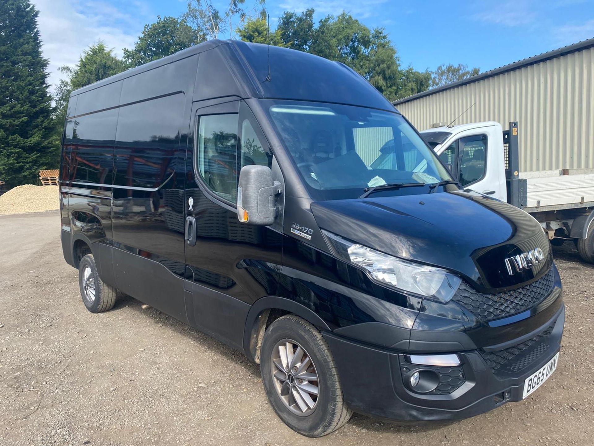 2015/65 IVECO DAILY 35S17 MWB BLACK PANEL VAN *PLUS VAT*