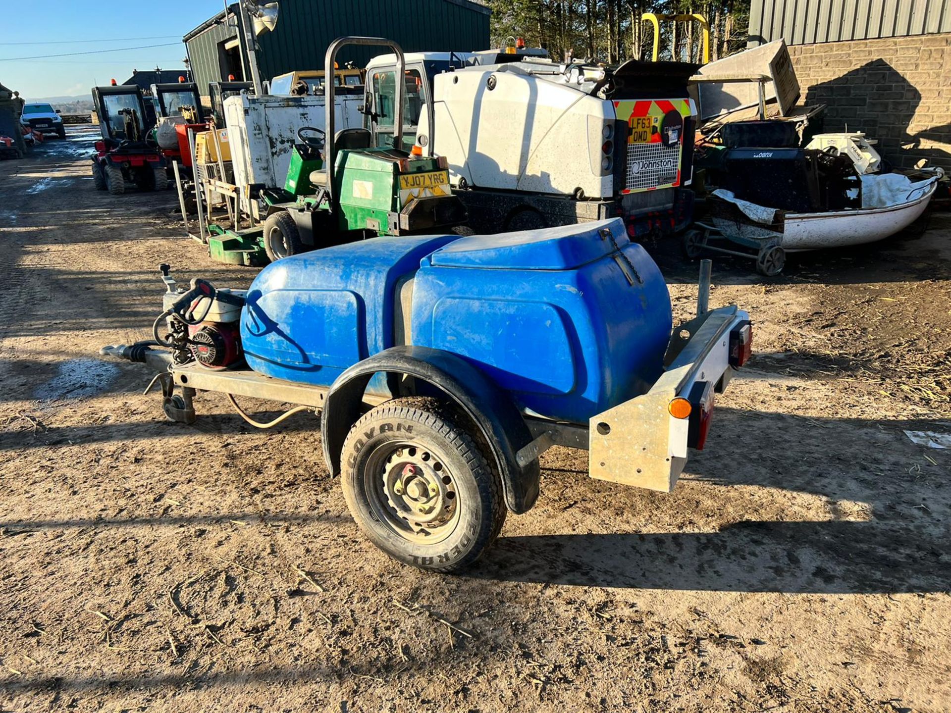 WESTERN SINGLE AXLE PRESSURE WASHER / BOWSER TRAILER, RUNS AND WORKS, TOWS WELL *PLUS VAT* - Image 4 of 14