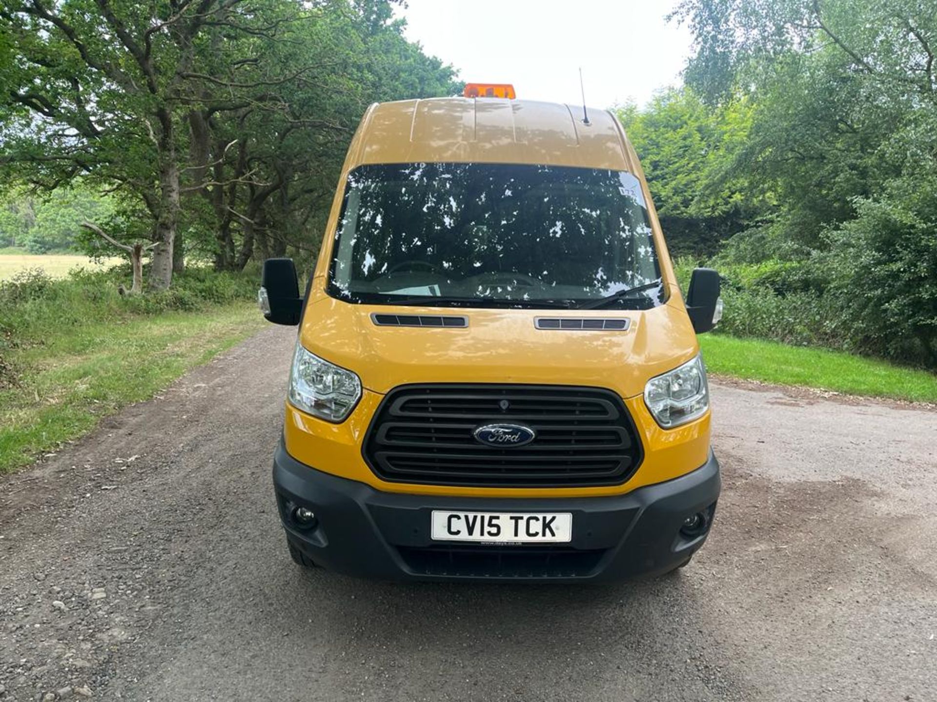 2015 FORD TRANSIT 350 YELLOW PANEL VAN *PLUS VAT* - Image 2 of 12