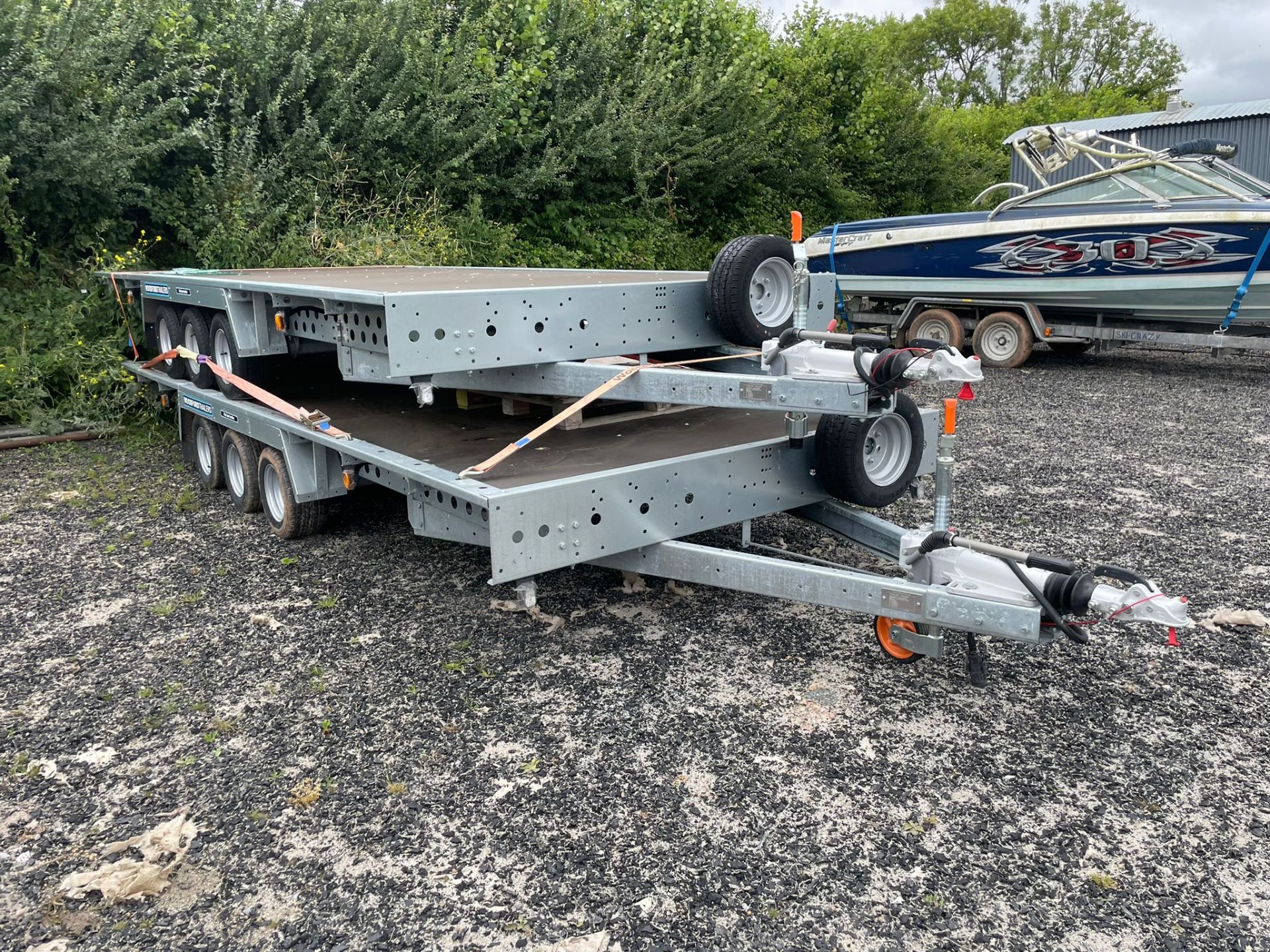 BRAND NEW WOODFORD 3500kg FLAT BED TRAILER, WITH PAPERWORK *NO VAT* - Image 3 of 4