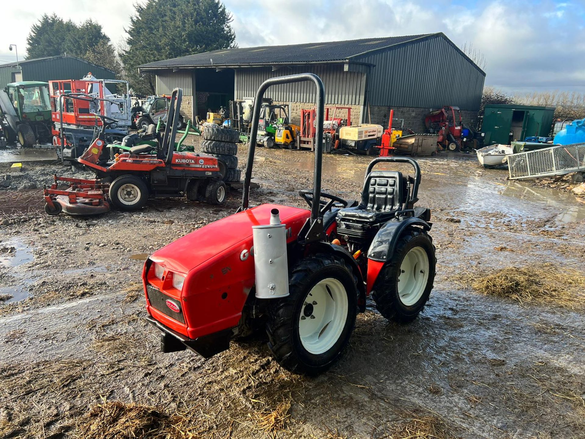 2016 GOLDONI BASE 20 SN 20HP 4WD ARTICULATED COMPACT TRACTOR *PLUS VAT* - Image 4 of 15