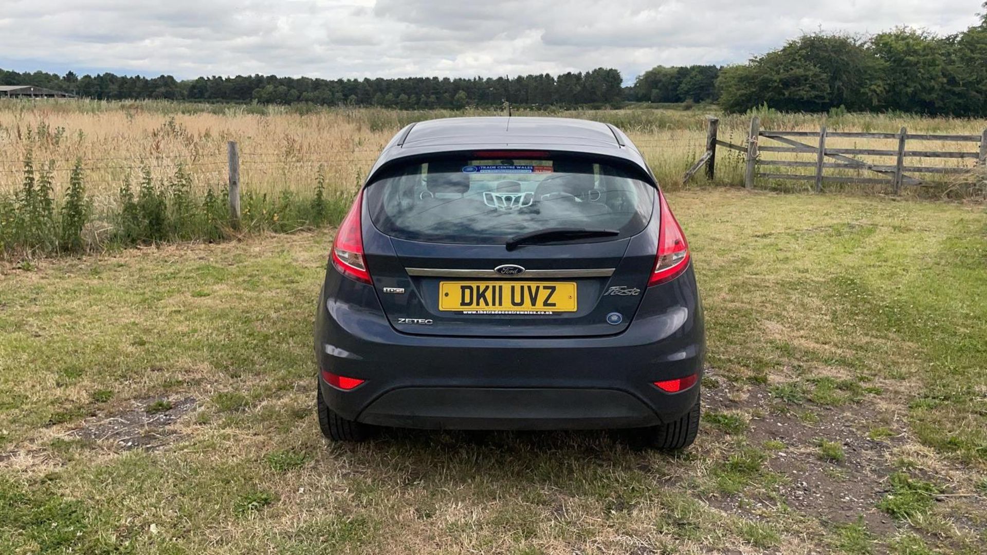 2011 FORD FIESTA ZETEC TDCI 70 GREY HATCHBACK *NO VAT* - Image 6 of 12