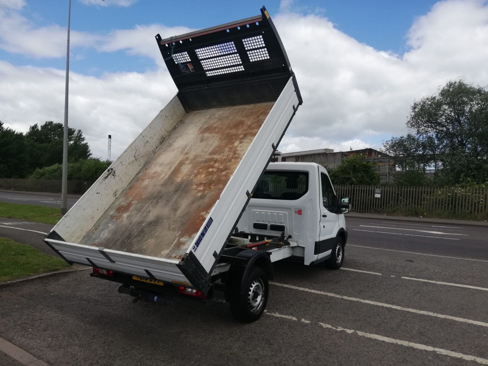 2018 FORD TRANSIT 350 WHITE TIPPER EURO 6 *PLUS VAT* - Image 6 of 9