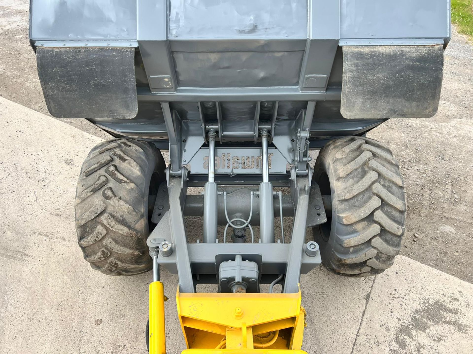 Thwaites 9 Tonne 4WD Dumper *PLUS VAT* - Image 9 of 12