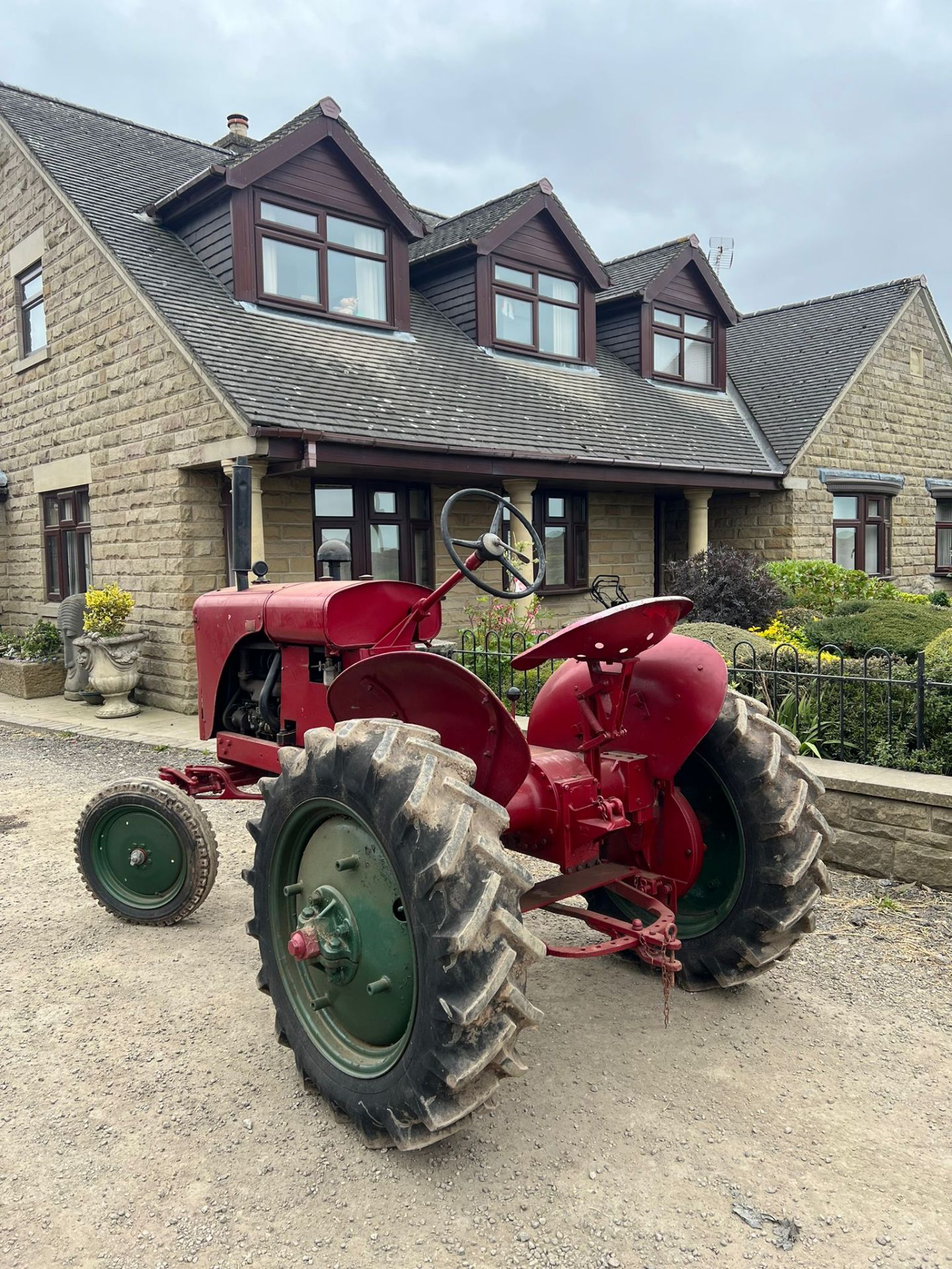 BROCKHOUSE PRESIDENT TRACTOR VERY RARE, BARN FIND, UNTESTED *PLUS VAT* - Image 4 of 7