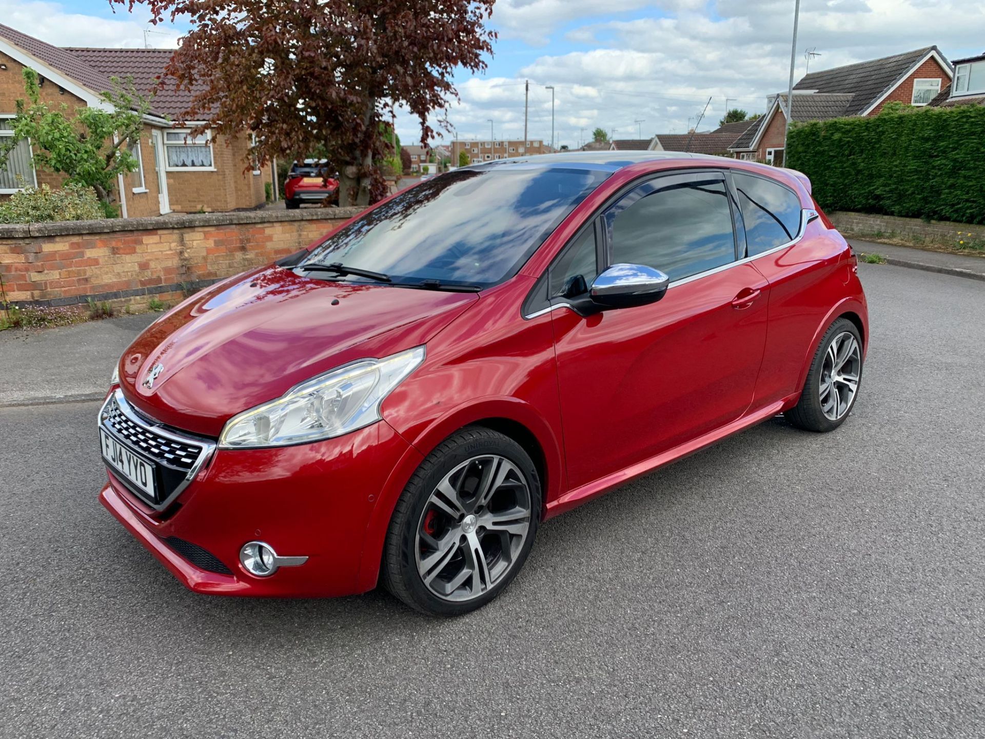 2014/14 REG PEUGEOT 208 GTI THP 1.6 PETROL MANUAL RED HATCHBACK *NO VAT* - Image 3 of 13