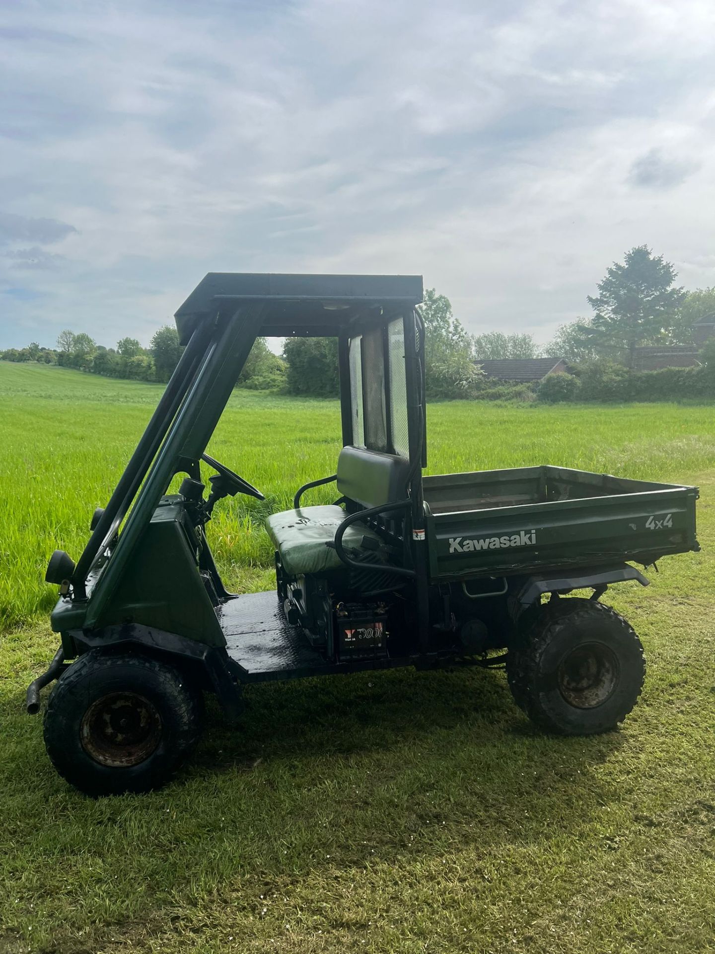 KAWASAKI DIESEL MULE RUNS AND DRIVES, 2 or 4 WHEEL "PLUS VAT" - Image 5 of 9