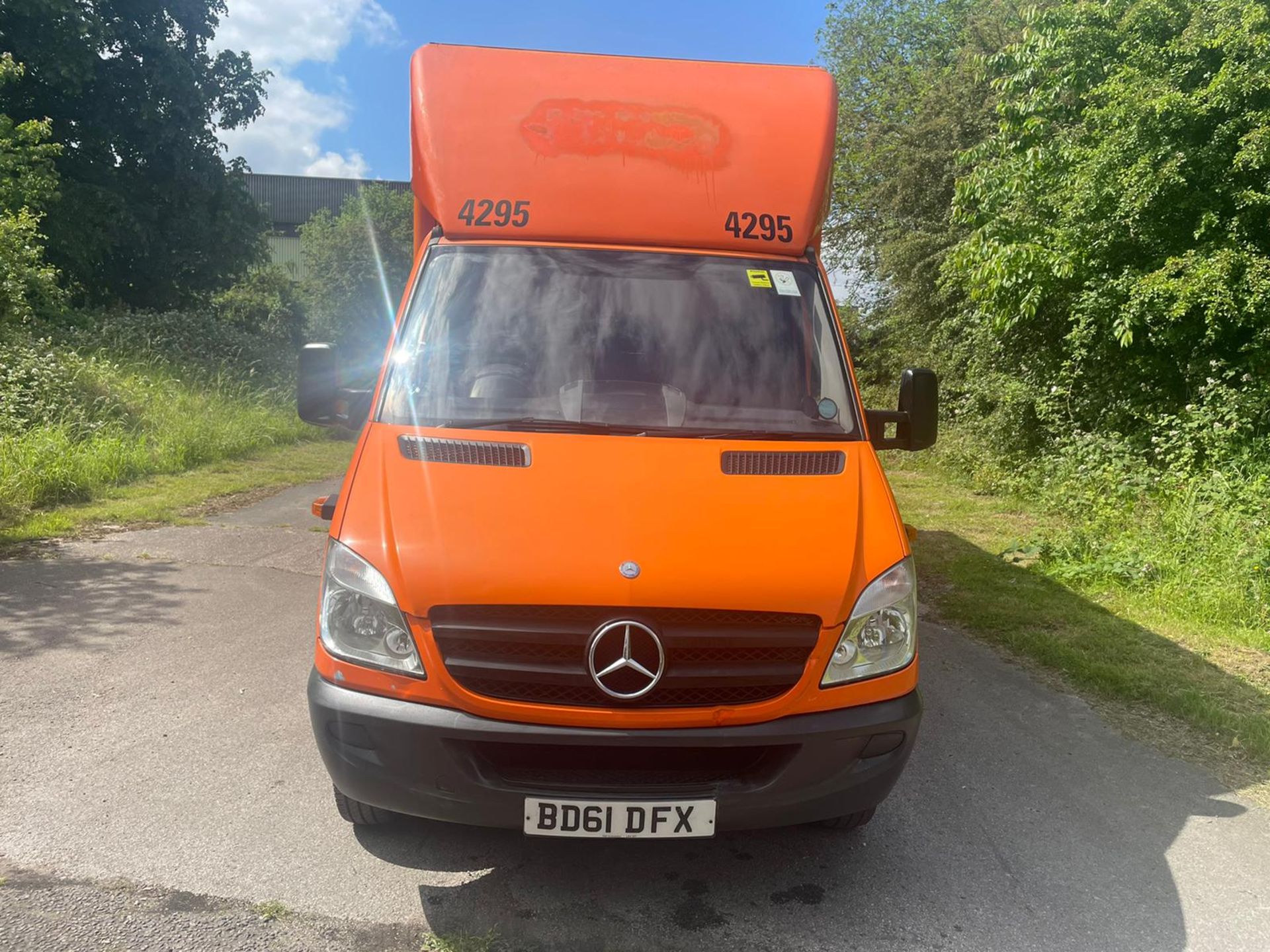 2011/61 MERCEDES-BENZ SPRINTER 513 CDI ORANGE HCV, 2 KEYS AND REVERSING CAMERA *NO VAT* - Image 2 of 33