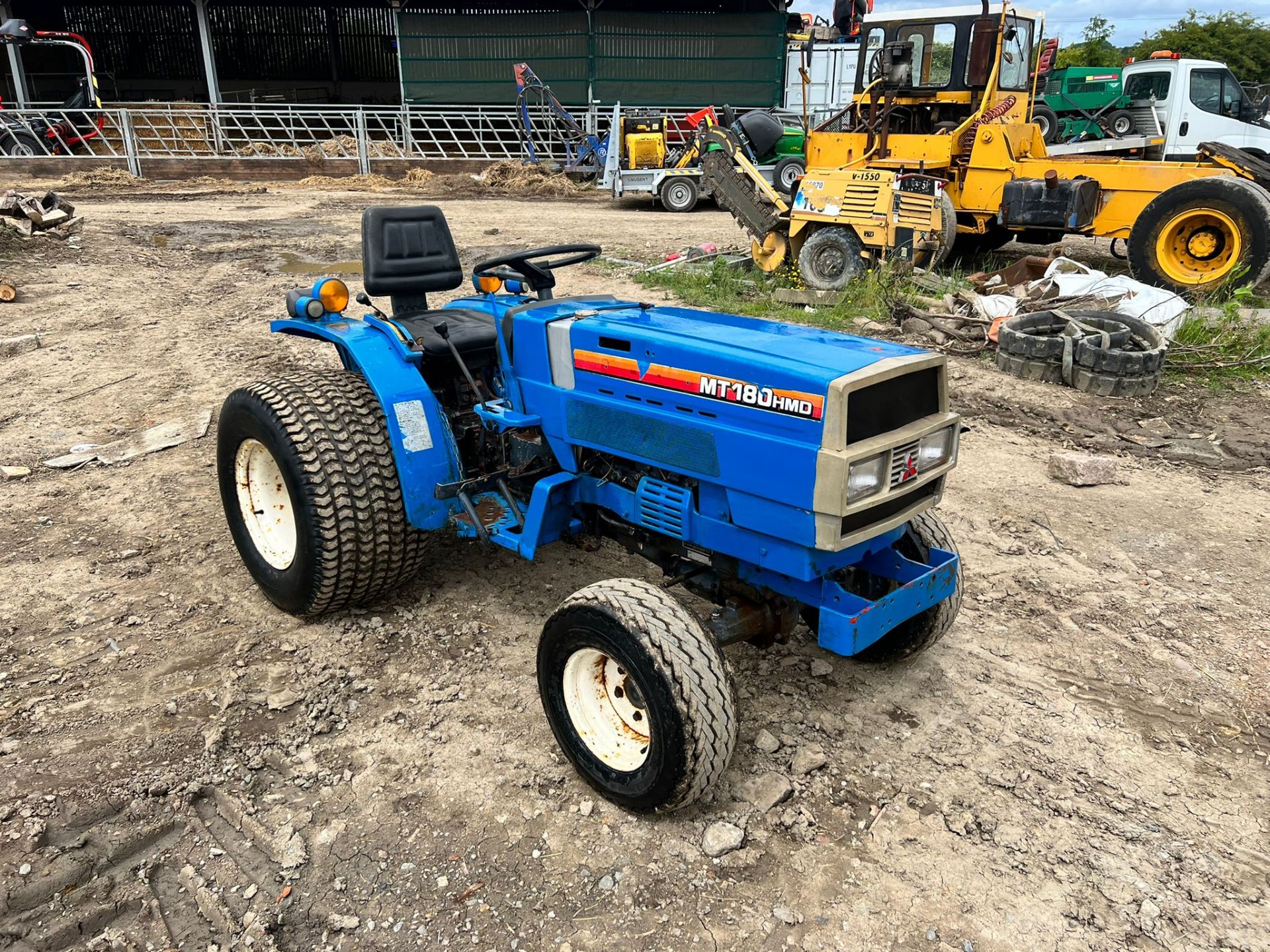 MITSUBISHI MT180HMD 18HP 4WD COMPACT TRACTOR *PLUS VAT*