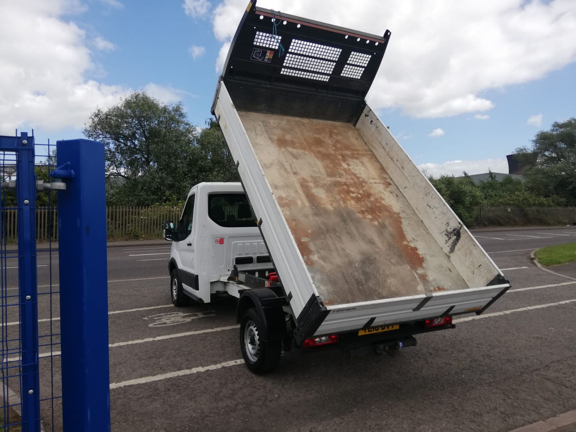 2018 FORD TRANSIT 350 WHITE TIPPER EURO 6 *PLUS VAT* - Image 4 of 9