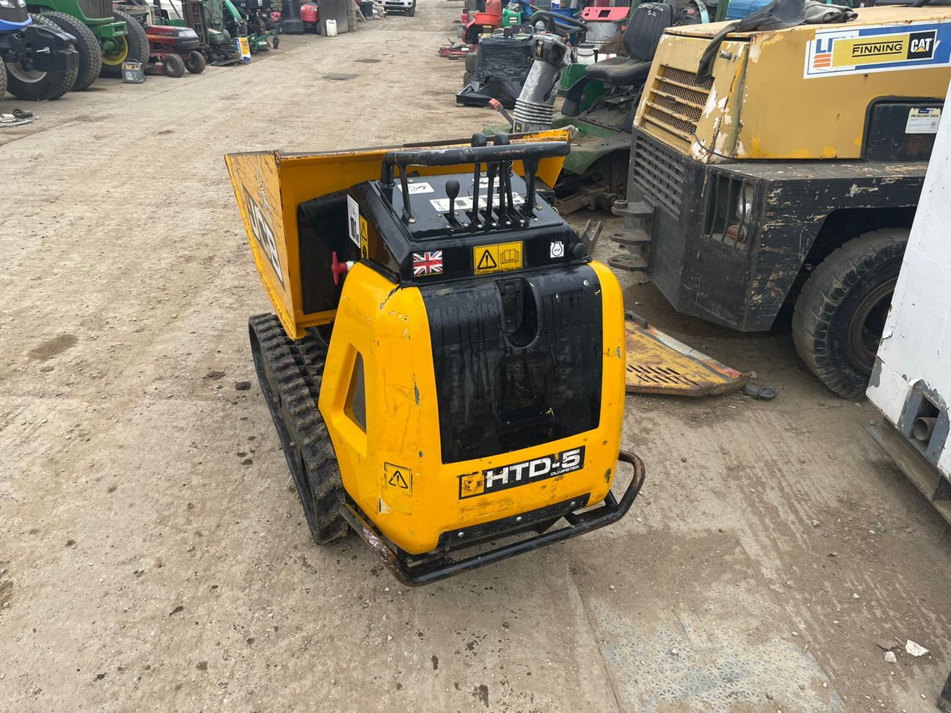 2019 JCB HTD-5 DIESEL TRACKED DUMPER/DUMPSTER, RUNS DRIVES AND TIPS, HIGH TIP DUMP *PLUS VAT* - Image 3 of 10