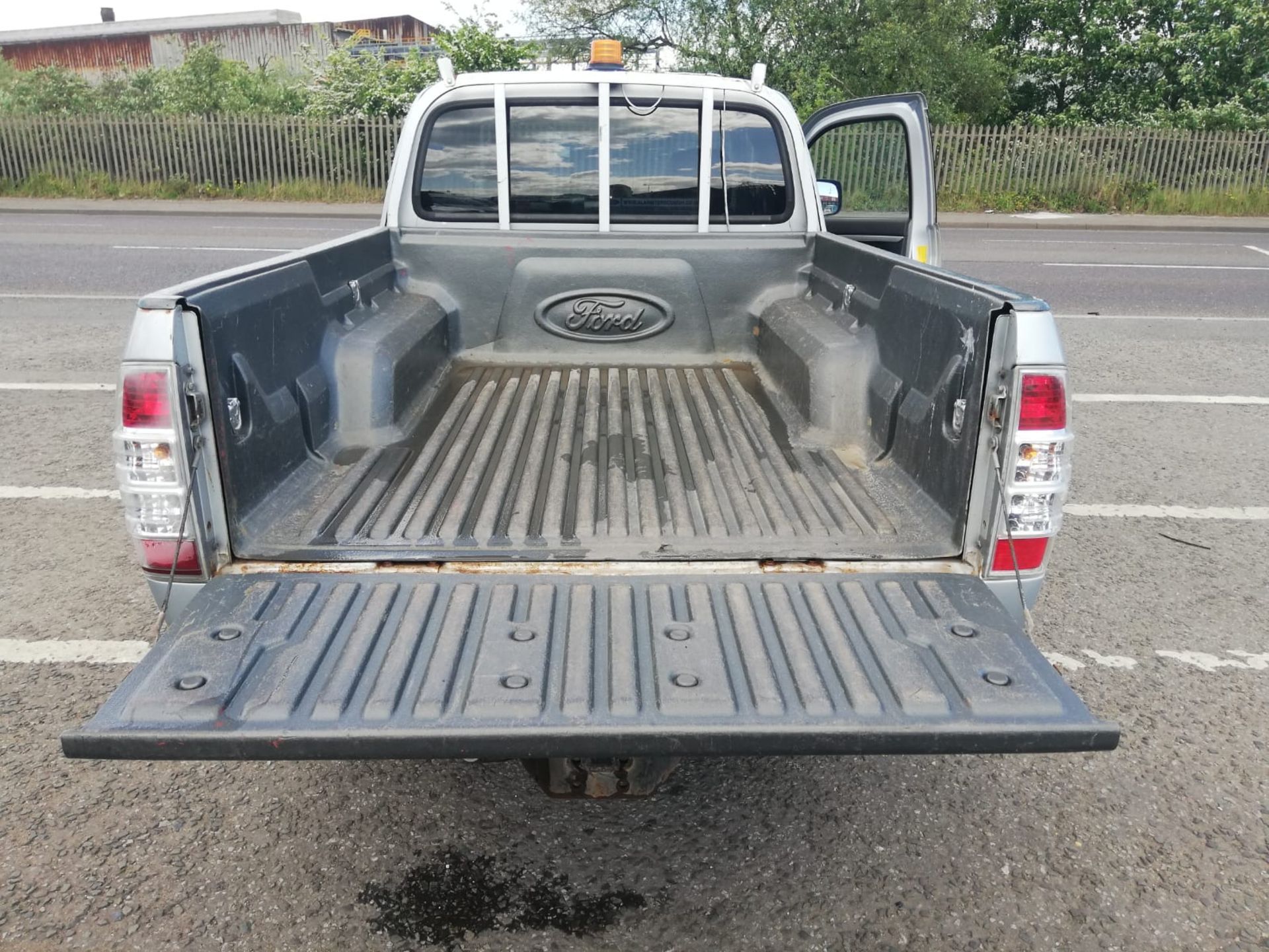 2010 60 FORD RANGER THUNDER 4X4 TDCI SILVER PICK UP, 93k miles, super cab, leather seats *PLUS VAT* - Image 9 of 9