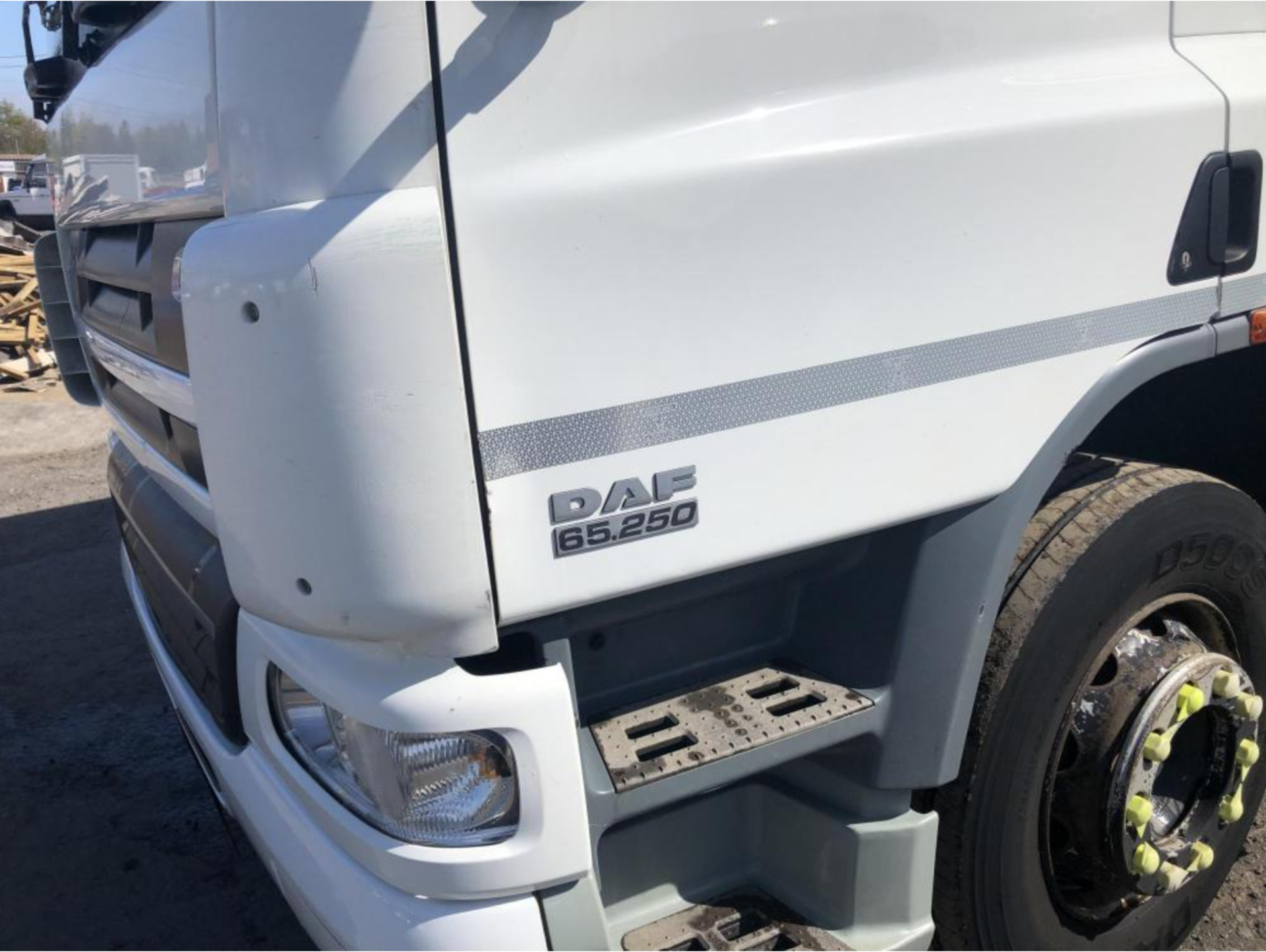 2013 63 plate Daf cf 65.250 18 ton curtain side 30ft body 400.000 miles *PLUS VAT* - Image 10 of 16