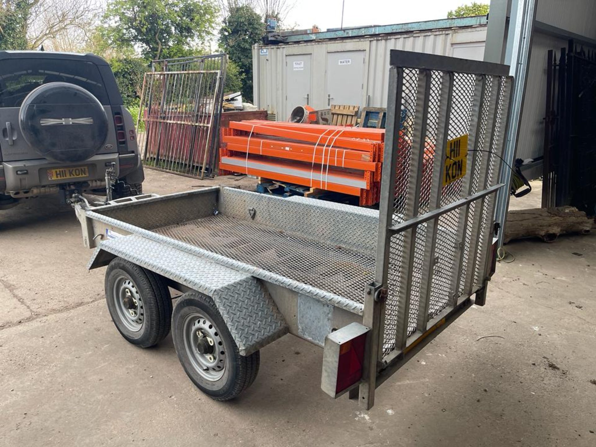 INDESPENSION PLANT TRAILER, 1600kg, 4'2" X 8'2" bed, Good condition *NO VAT* - Image 3 of 13