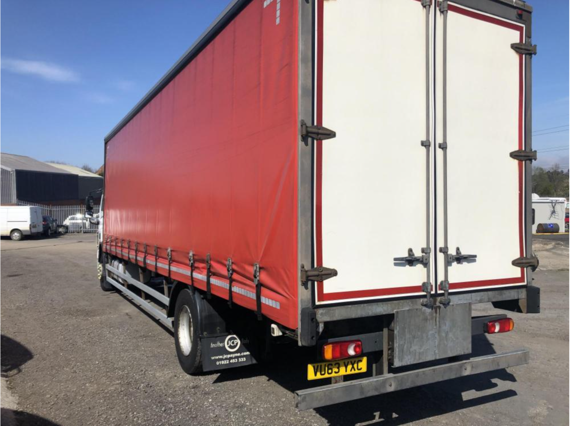 2013 63 plate Daf cf 65.250 18 ton curtain side 30ft body 400.000 miles *PLUS VAT* - Image 3 of 16