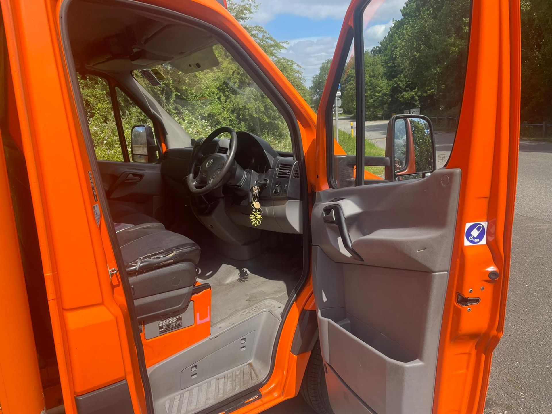 2011/61 MERCEDES-BENZ SPRINTER 513 CDI ORANGE HCV, 2 KEYS AND REVERSING CAMERA *NO VAT* - Image 23 of 33