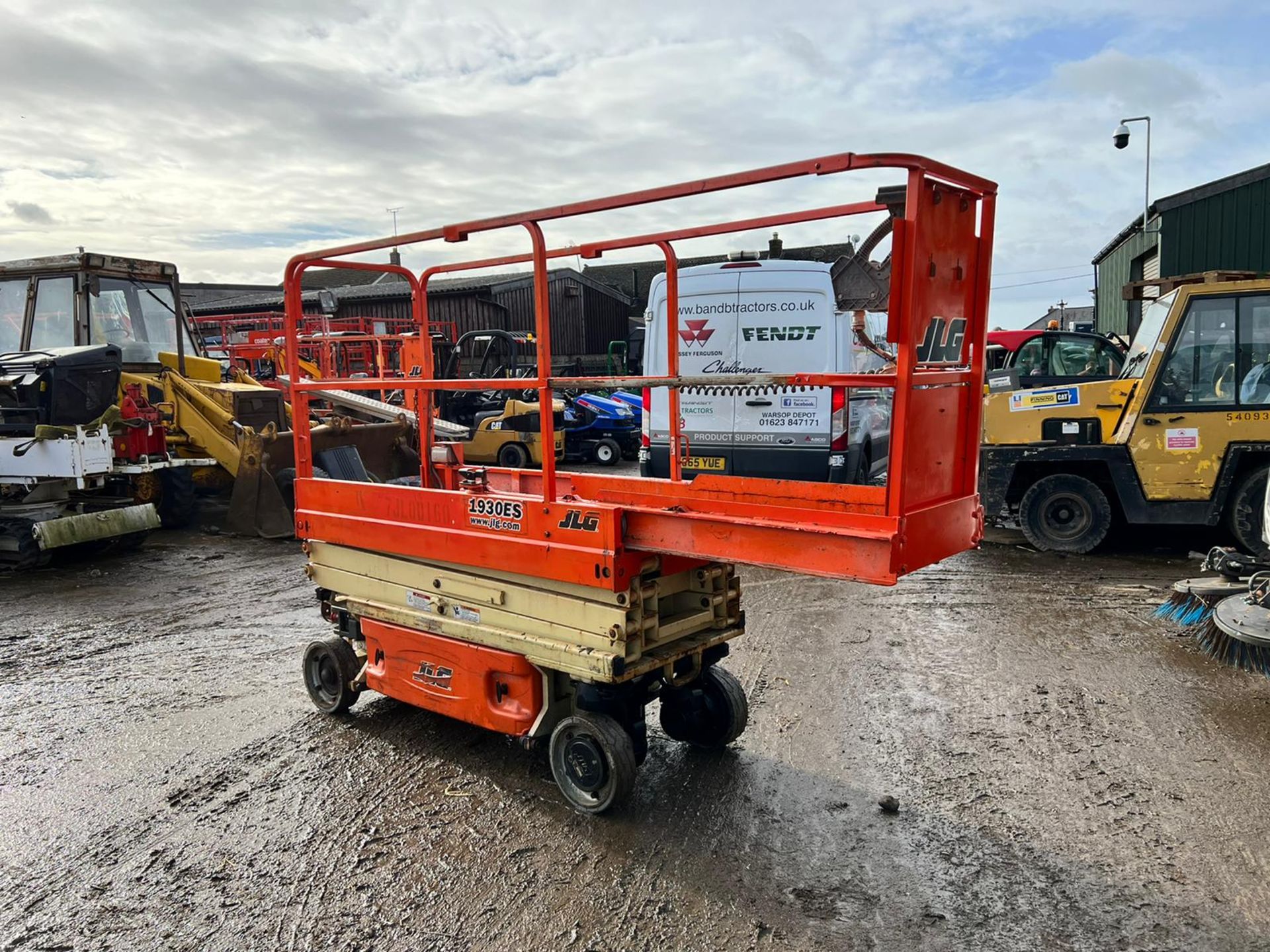 2016 JLG 1930ES ELECTRIC SCISSOR LIFT, DRIVES AND LIFTS, SHOWING A LOW 203 HOURS *PLUS VAT*