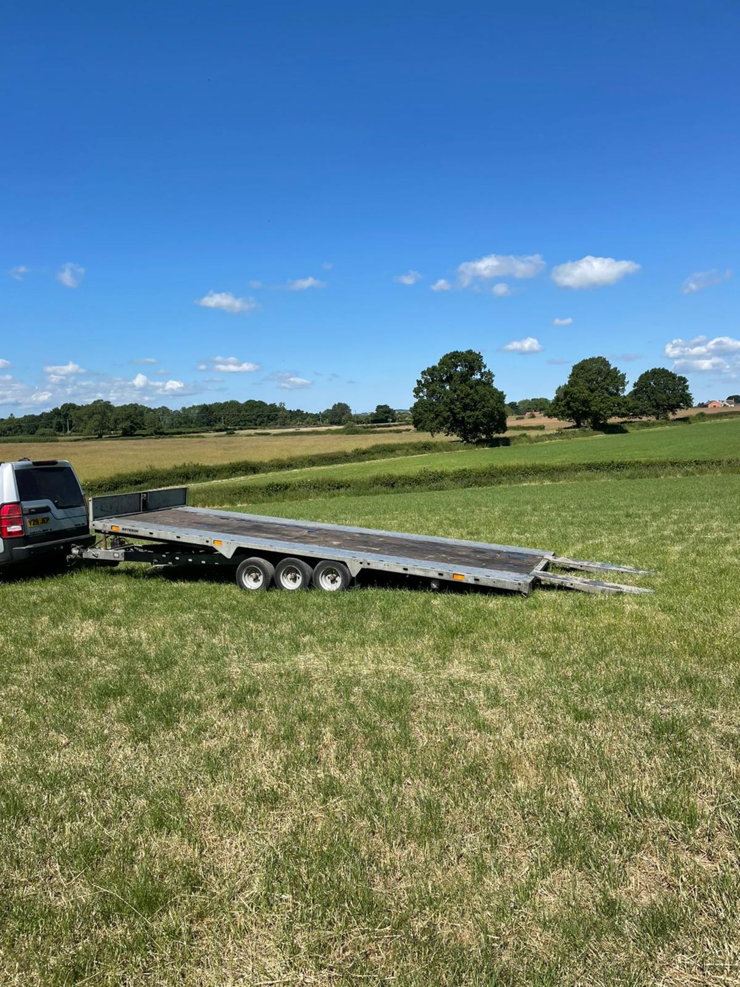 2019 BATESON 18FT TRI-AXLE TILT BED TRAILER 3500KG PAYLOAD *NO VAT* - Image 4 of 15