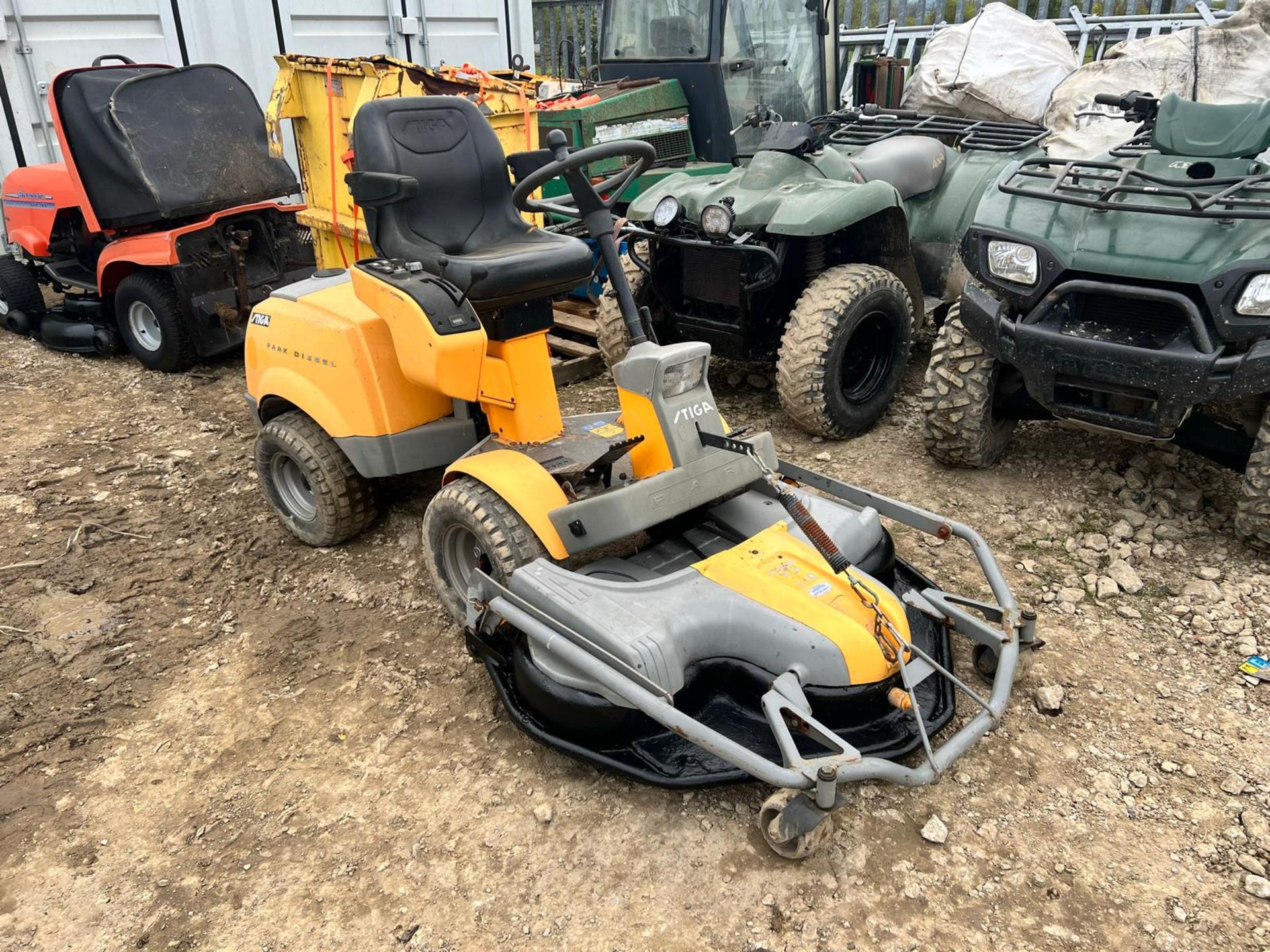 STIGA PARK DIESEL RIDE-ON MOWER WITH STIGA COMBI PRO 110 DECK, UNTESTED *PLUS VAT*