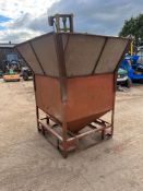 ONE TON AGGREGATE HOPPER *PLUS VAT*