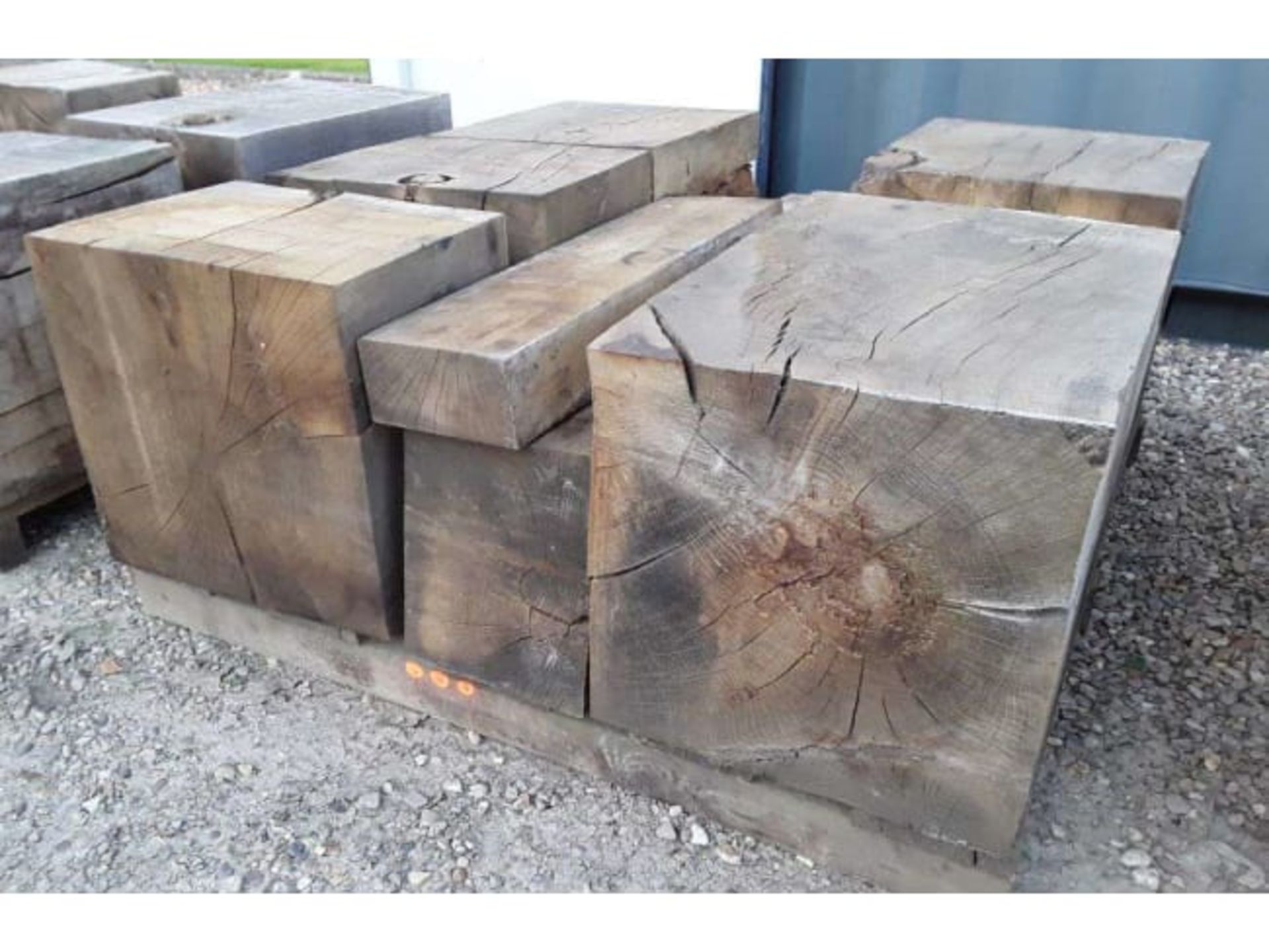 9X JOB LOT HARDWOOD TIMBER SAWN DRY ENGLISH OAK BLOCK / BEAM OFFCUTS *NO VAT* - Image 2 of 3