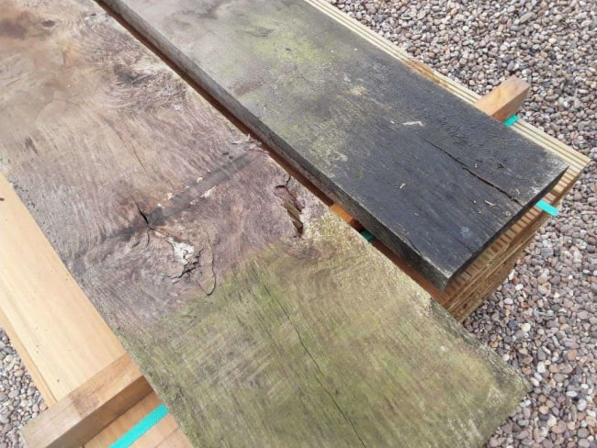 2X HARDWOOD AIR DRIED SAWN ENGLISH SQUARE EDGED OAK BOARDS / SLABS / TABLE TOPS *NO VAT* - Image 3 of 3