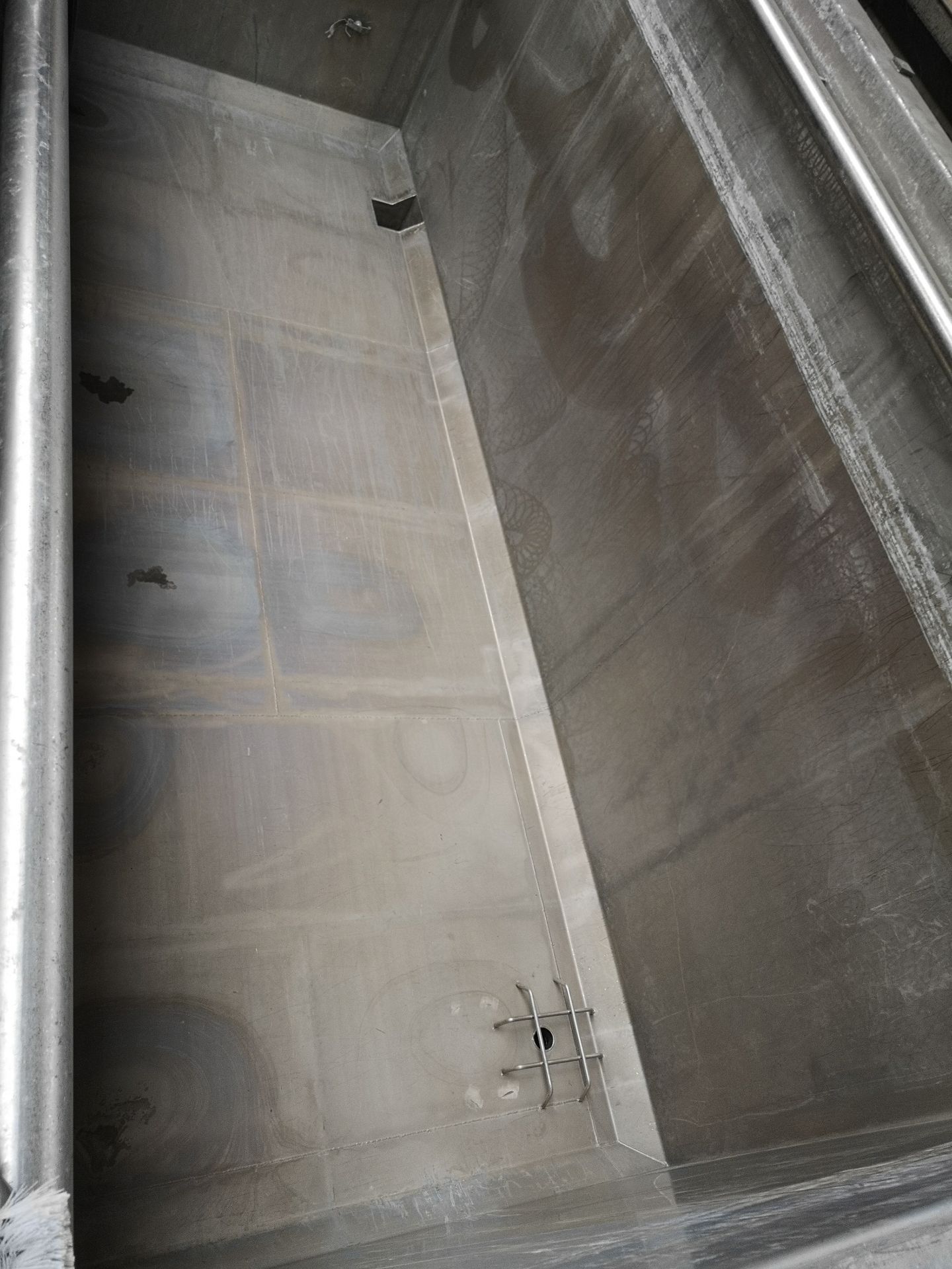 4 Galvanised Treatment Tanks with Platform and Stairs including 2 Outlets for Waste *PLUS VAT* - Image 5 of 5