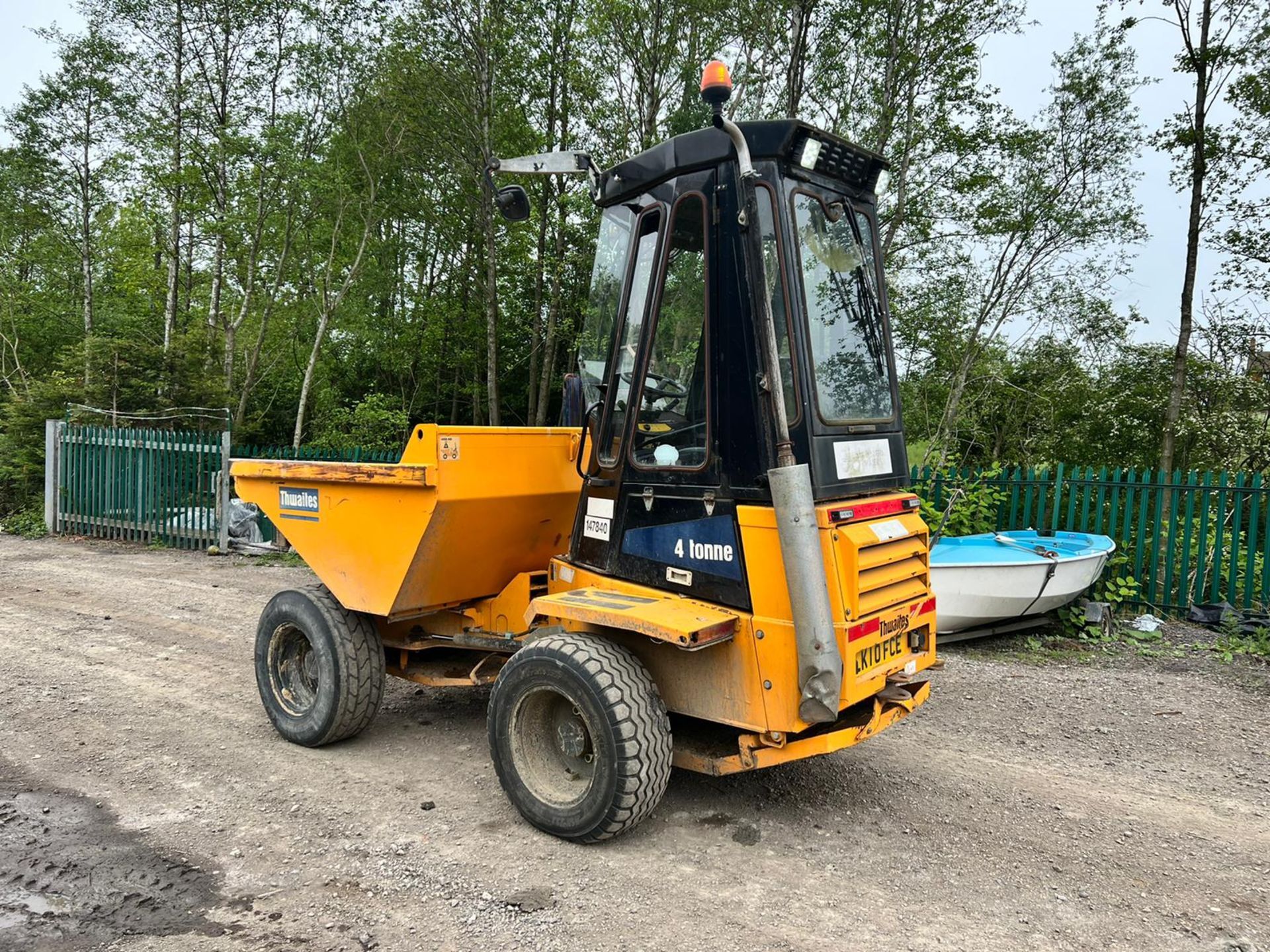 2010 Thwaites 4 Tonne 4WD Dumper, Runs Drives And Tips, Showing A Low 2750 Hours! *PLUS VAT* - Image 3 of 19