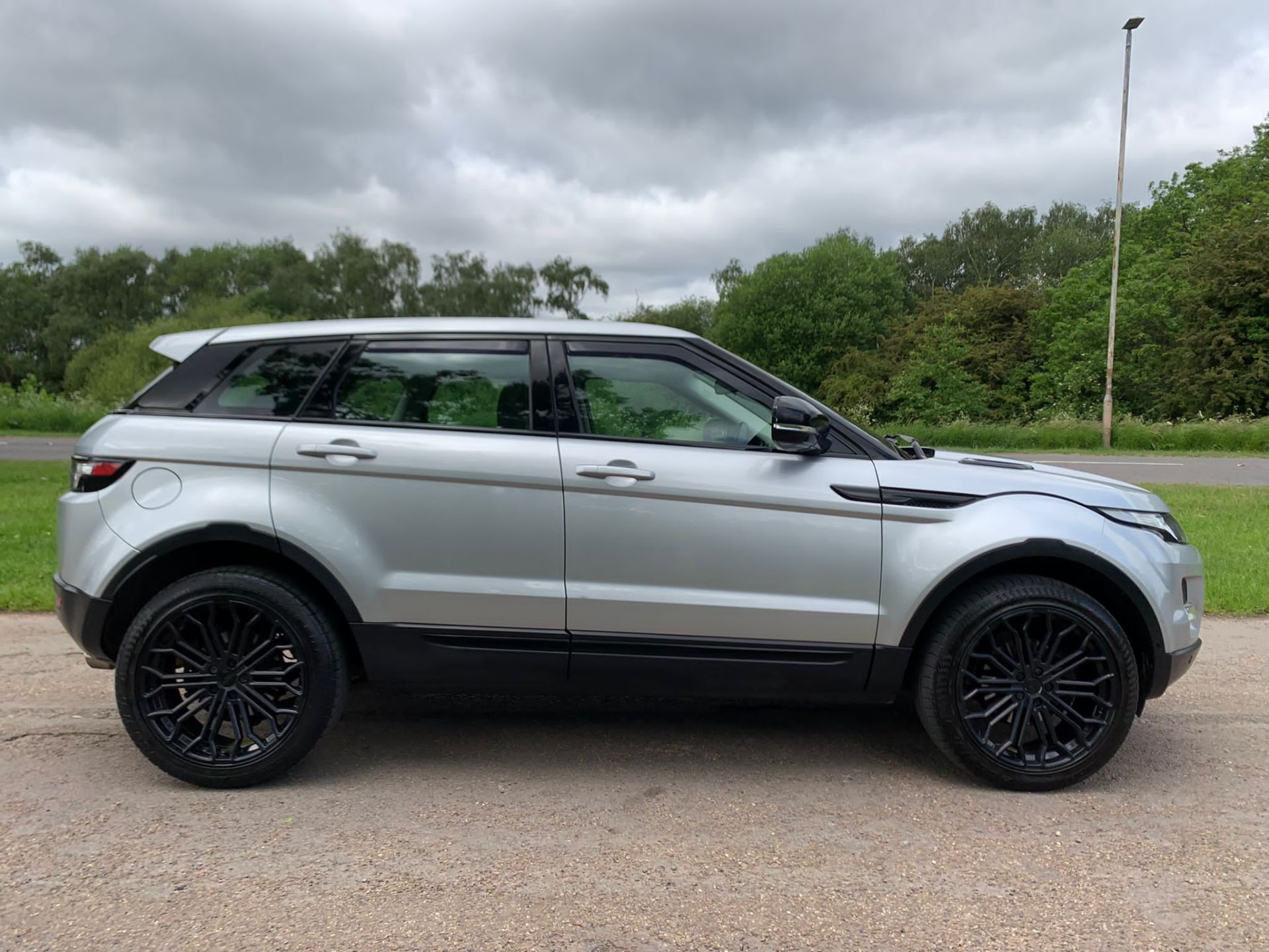 2013 LAND ROVER RANGE ROVER EVOQUE PURE T SD4A, SILVER, 69.282k miles, STARTS AND DRIVES *NO VAT* - Image 4 of 27