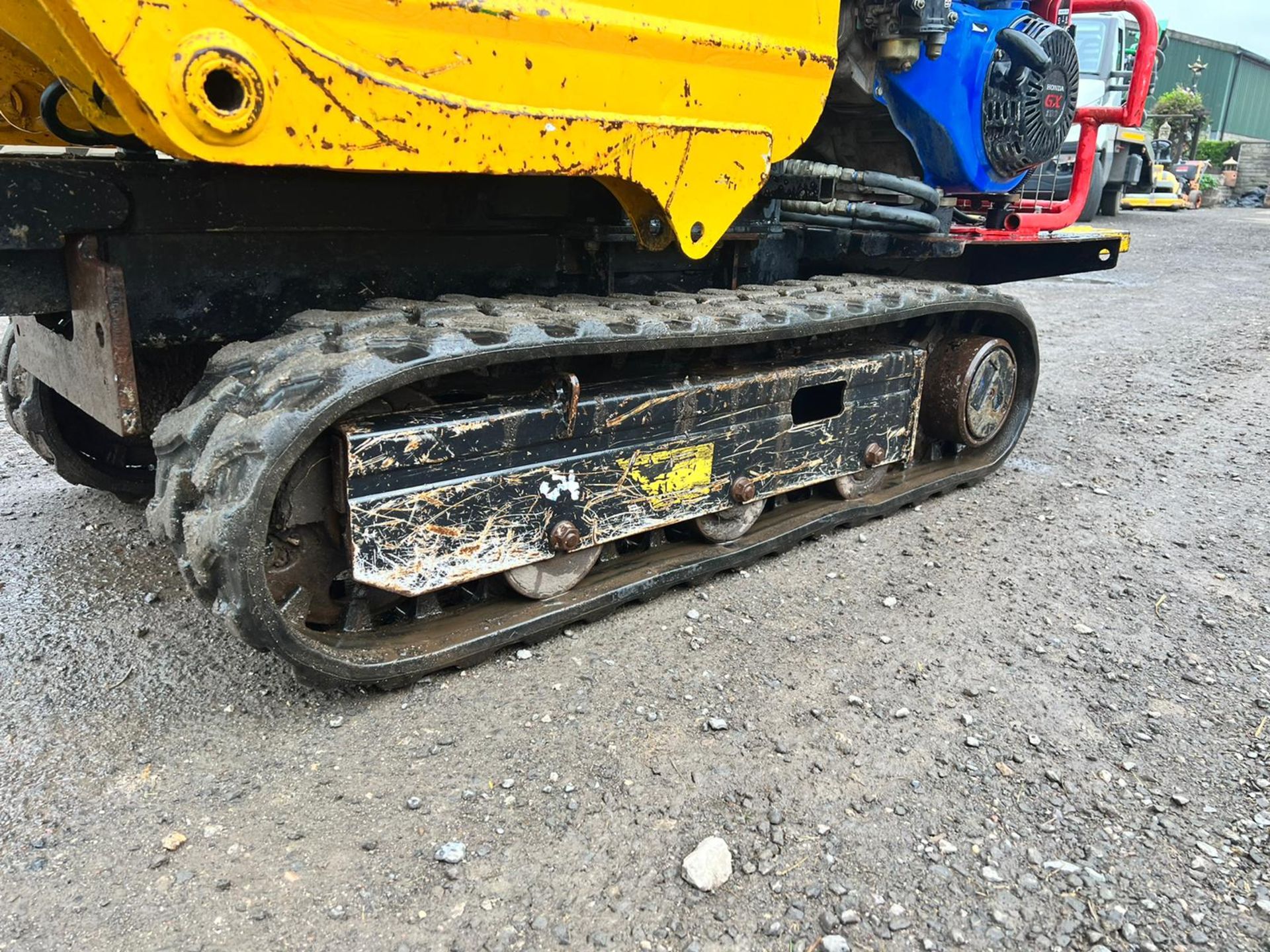 JCB Walk Behind Tracked Dumper, 2 SPEED TRACKING, ELECTRIC OR PULL START *PLUS VAT* - Image 2 of 18