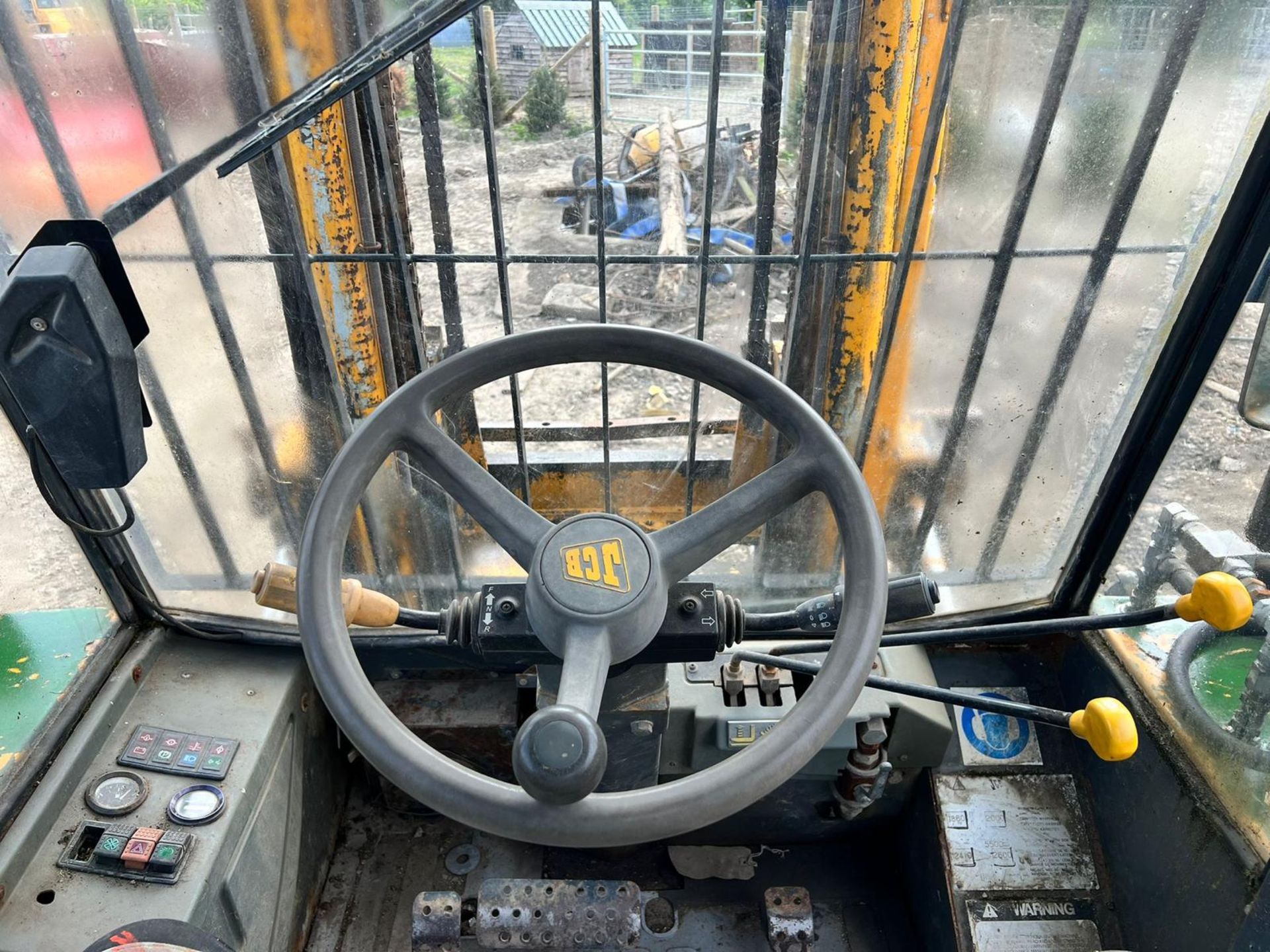 JCB 926 4x4 DIESEL ROUGH TERRAIN FORKLIFT, ROAD REGISTERED, ELECTRIC START *PLUS VAT* - Image 19 of 23