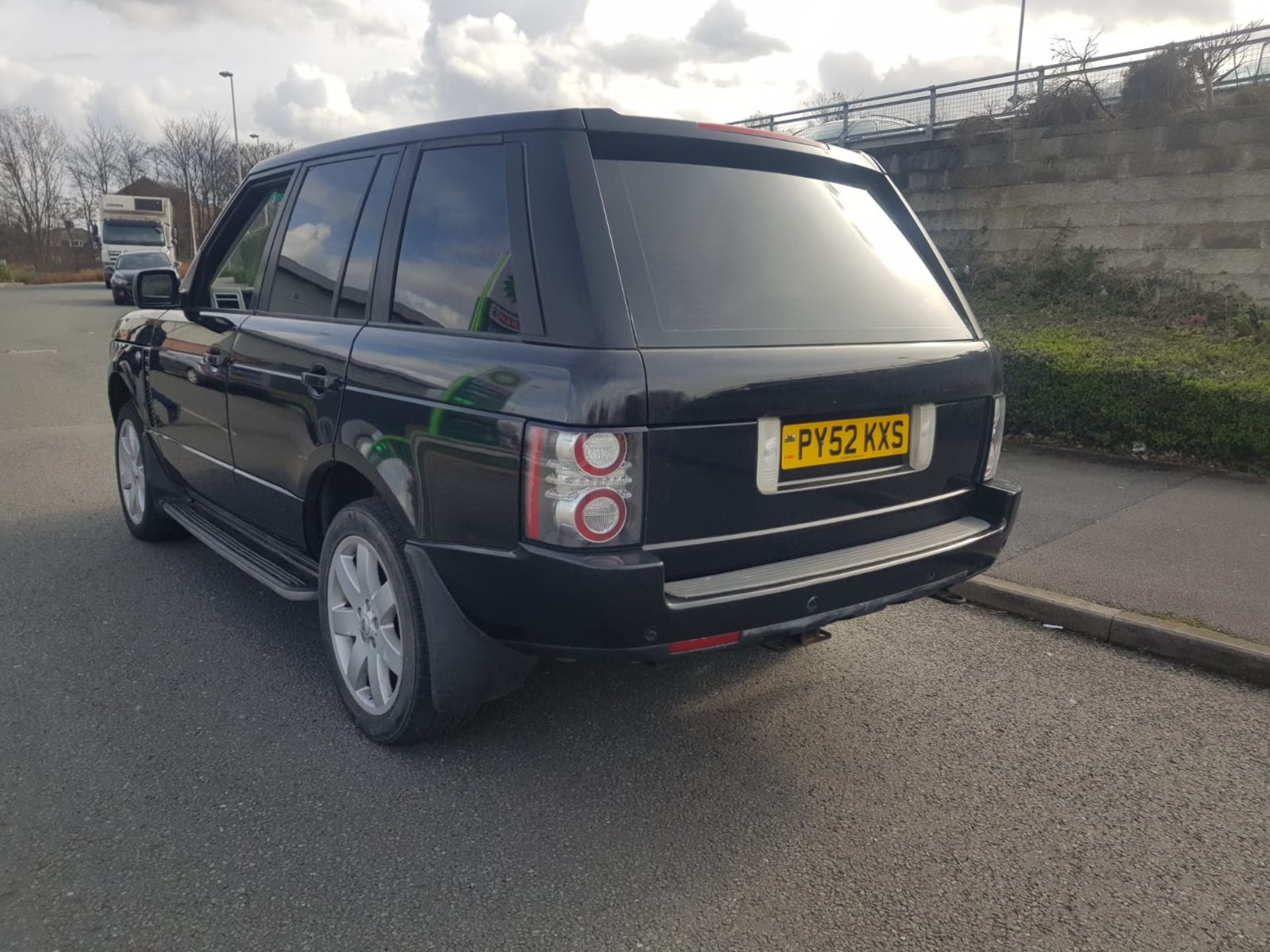 2003/52 LAND ROVER RANGE ROVER VOGUE TDV6 AUT 3.0 BLACK ESTATE, LOW MILES FOR AGE *NO VAT* - Image 4 of 22