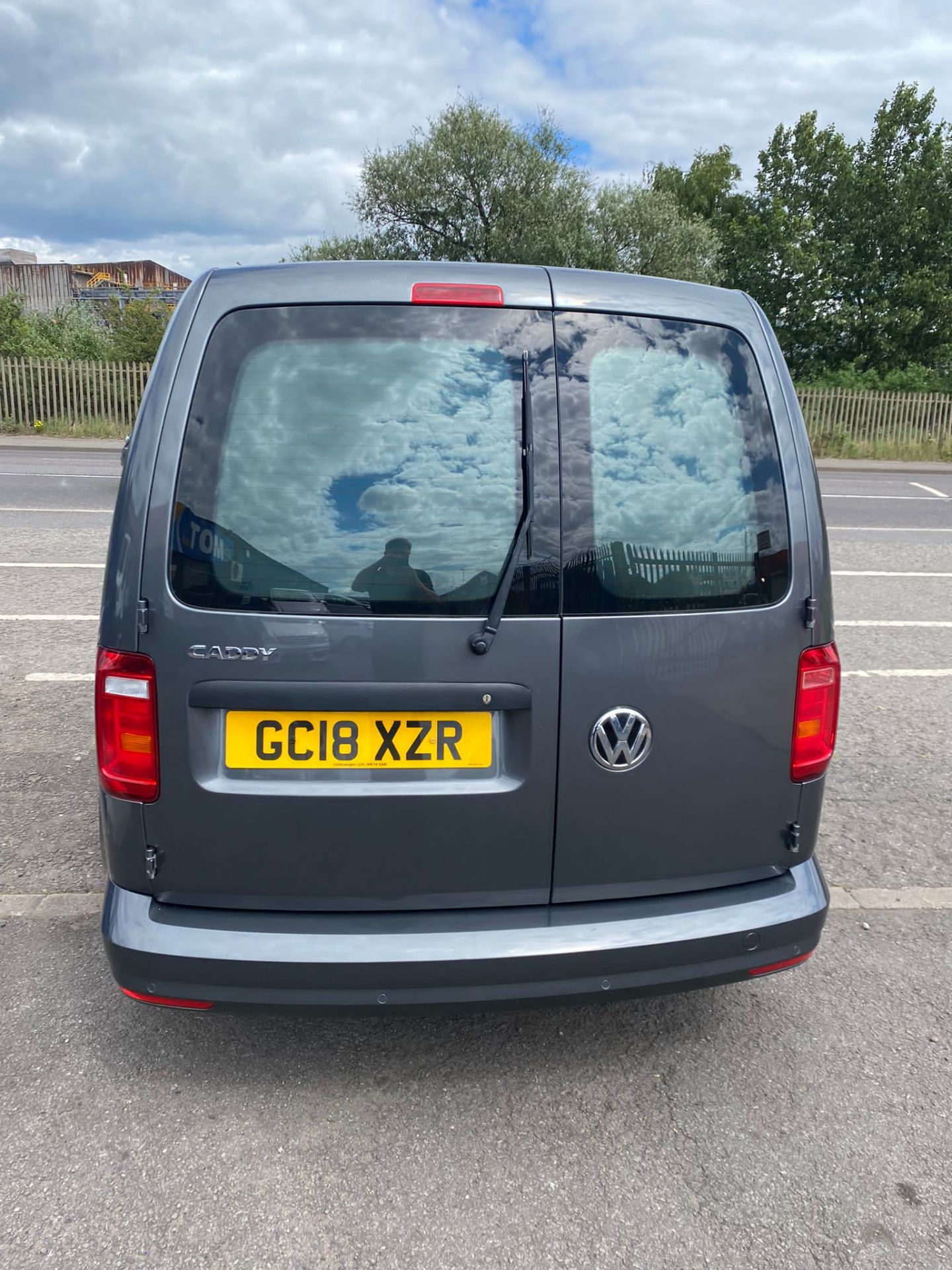 2018 18 VOLKSWAGEN CADDY C20 TRENDLINE TDI GREY, 62k miles, Ply lined, Full mot, Air con *PLUS VAT* - Image 5 of 9