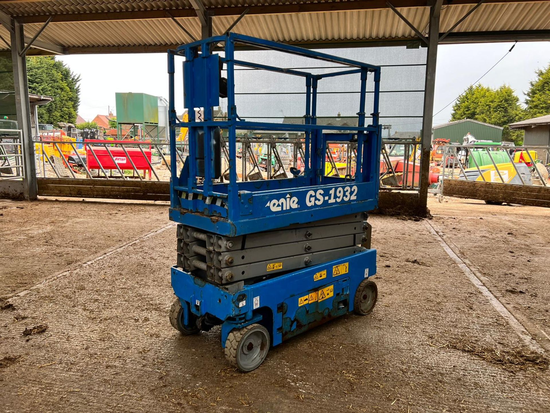 2014 Genie-GS1932 Electric Scissor Lift, Drives And Lifts, Showing A Low 243 Hours! *PLUS VAT* - Image 3 of 16