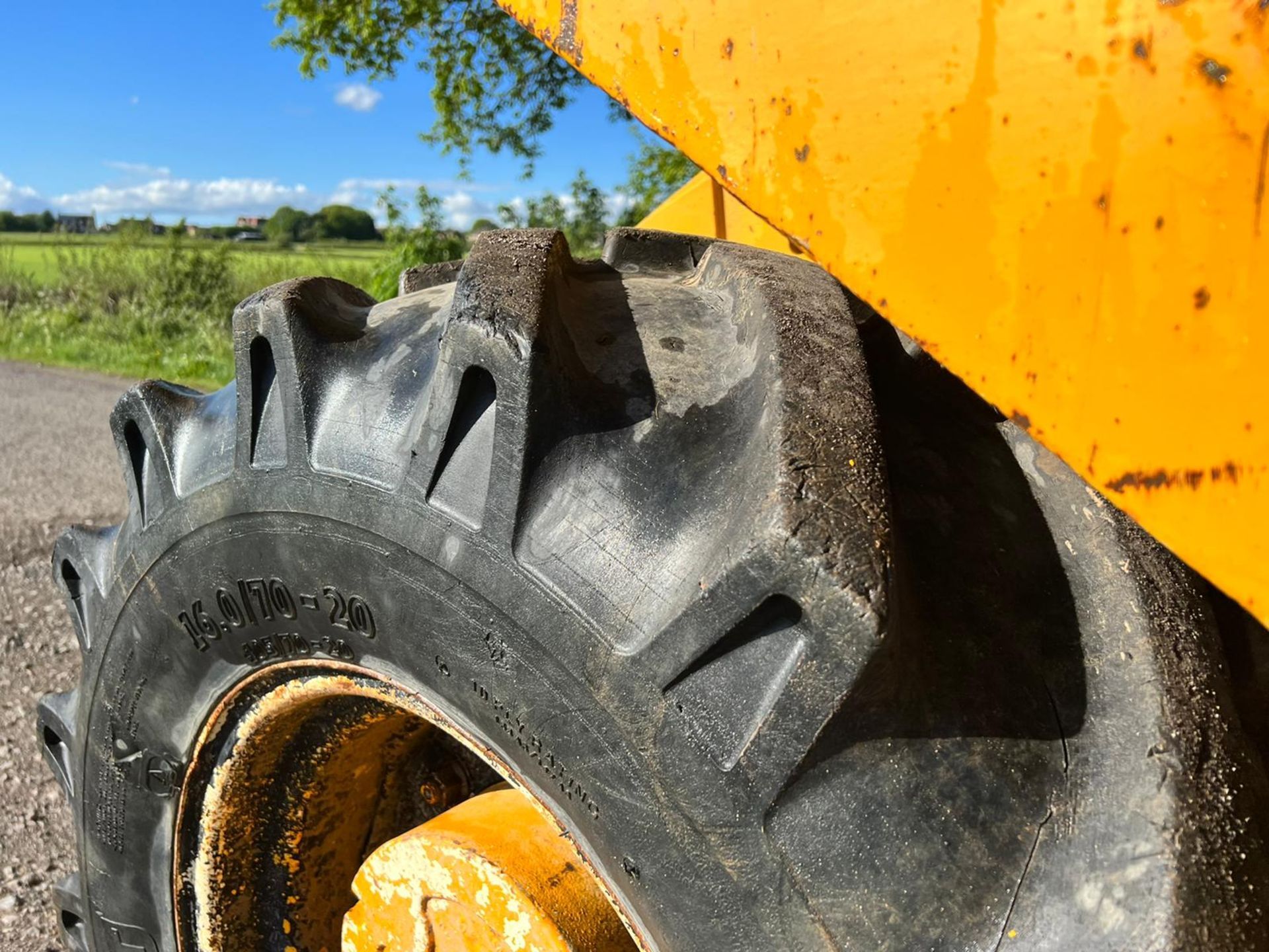 Compair Holman 6000 6 Ton Dumper, Runs Drives And Tips, Showing A Low 2833 Hours *PLUS VAT* - Image 5 of 13