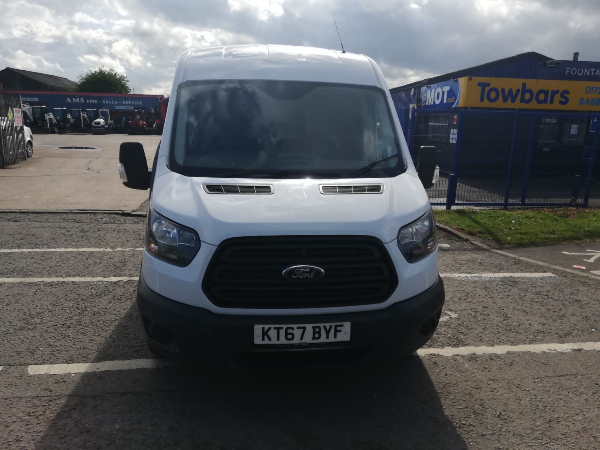 2017 67 FORD TRANSIT 350 WHITE VAN 110k miles with part history,170bhp,Fwd *PLUS VAT* - Image 2 of 10