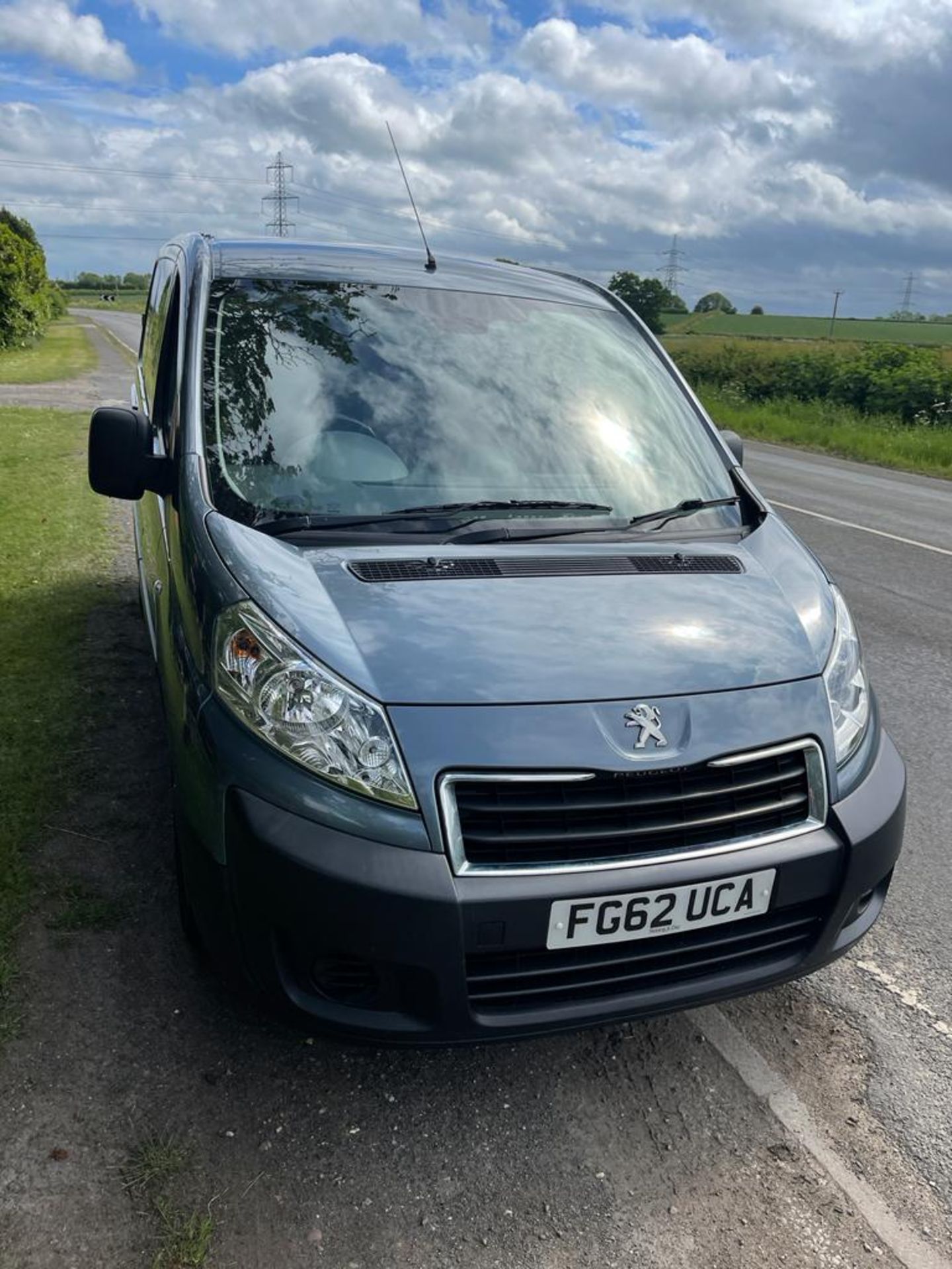 2012/62 PEUGEOT EXPERT 1200 L1H1 HDI GREY PANEL VAN, 2.0 DIESEL, 128,420 MILES *NO VAT* - Image 3 of 23