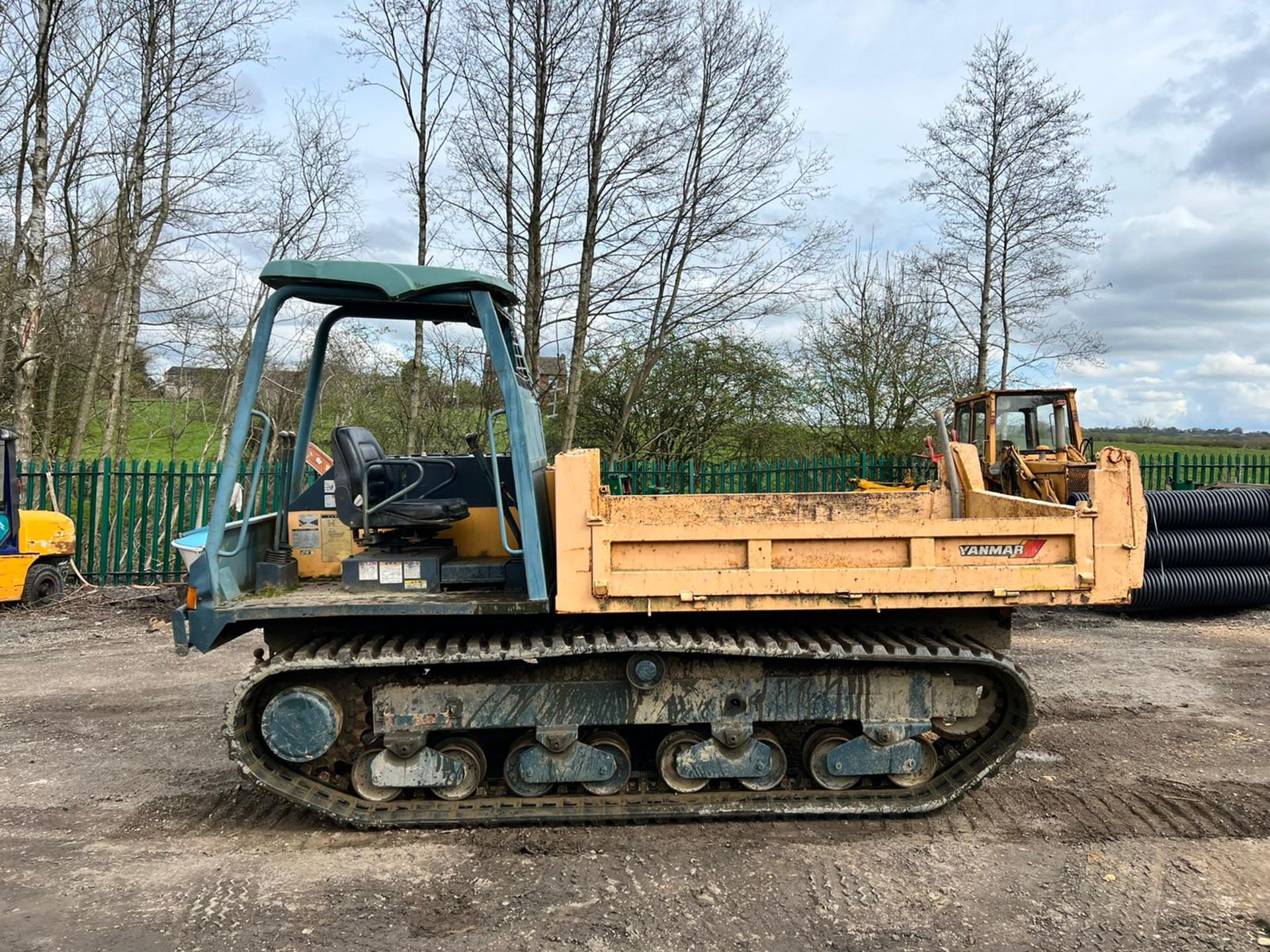 Yanmar C50R-2 5 Ton Reverse Drive Tracked Dumper, Runs Drives And Tips *PLUS VAT* - Image 3 of 19