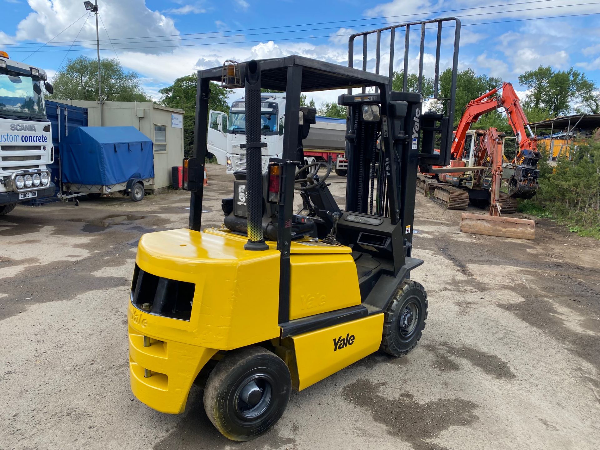 2005 Yale GDP25 diesel forklift, freelift mast container spec, Mazda Diesel engine *PLUS VAT* - Image 2 of 5