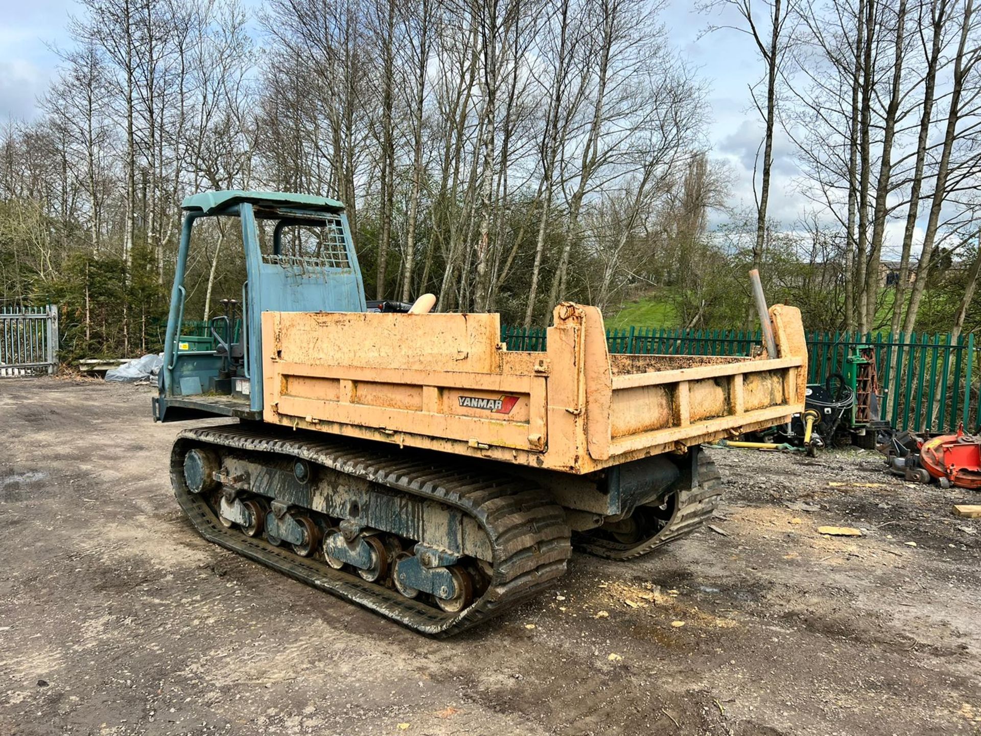 Yanmar C50R-2 5 Ton Reverse Drive Tracked Dumper, Runs Drives And Tips *PLUS VAT* - Image 4 of 19