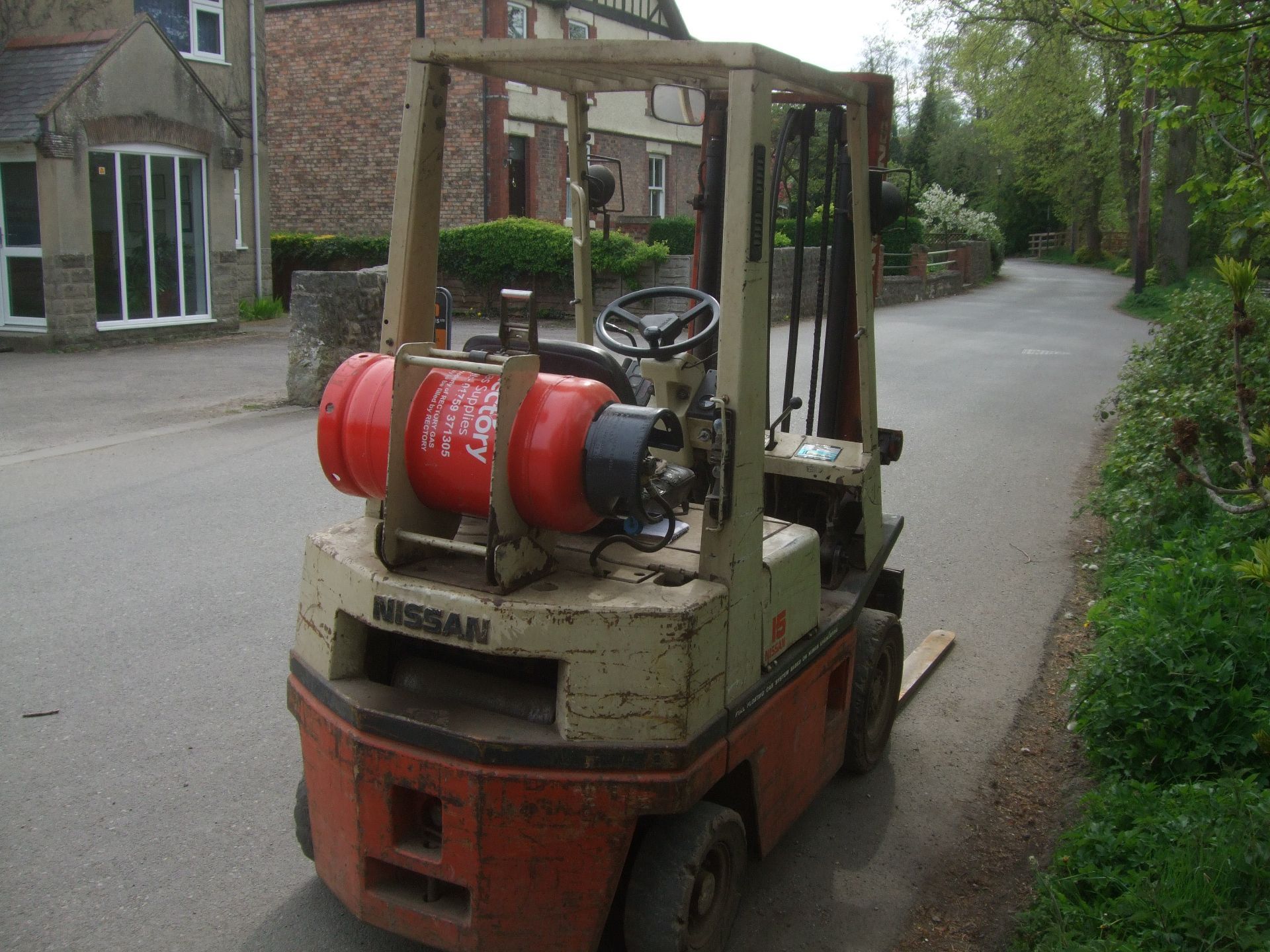 Nissan PH02A15U Gas Forklift, 1.5 Tonne Capacity, Duplex Mast *PLUS VAT* - Image 4 of 5