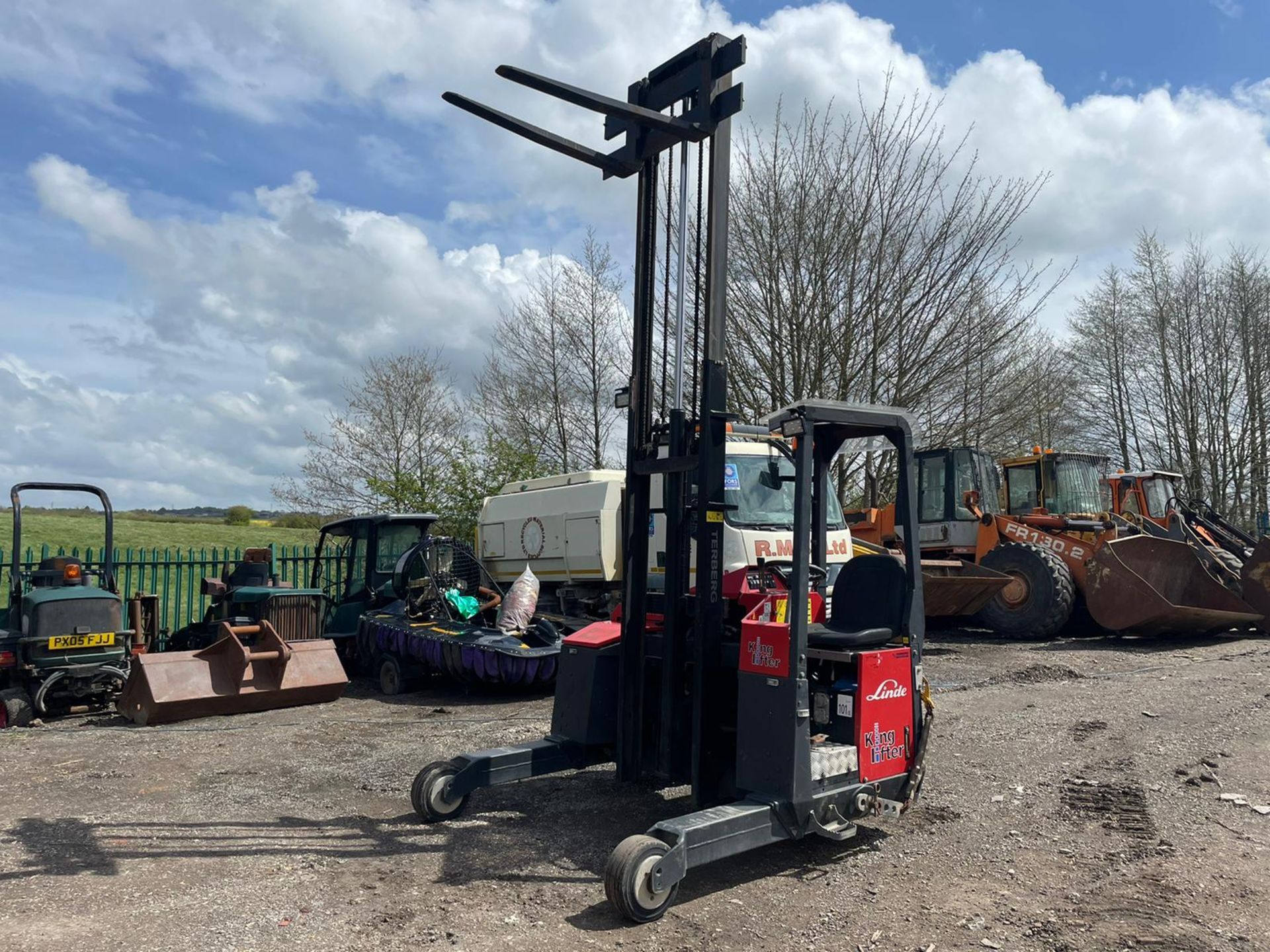 2014 LINDE TERBERG KINGLIFTER TKL-MC-1x3 TRUCK MOUNTING FORKLIFT, SHOWING 169 HOURS *PLUS VAT*