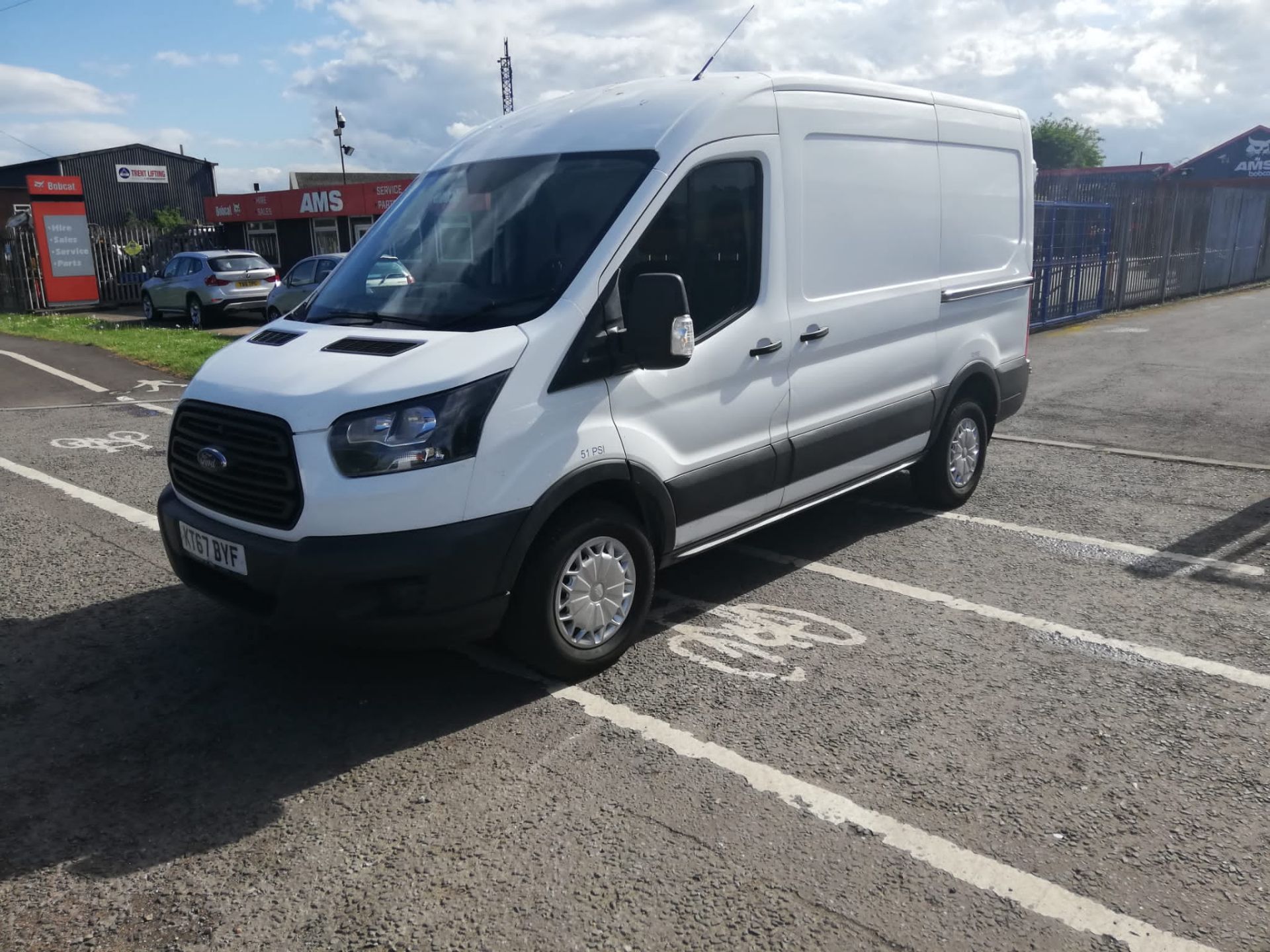 2017 67 FORD TRANSIT 350 WHITE VAN 110k miles with part history,170bhp,Fwd *PLUS VAT* - Image 3 of 10
