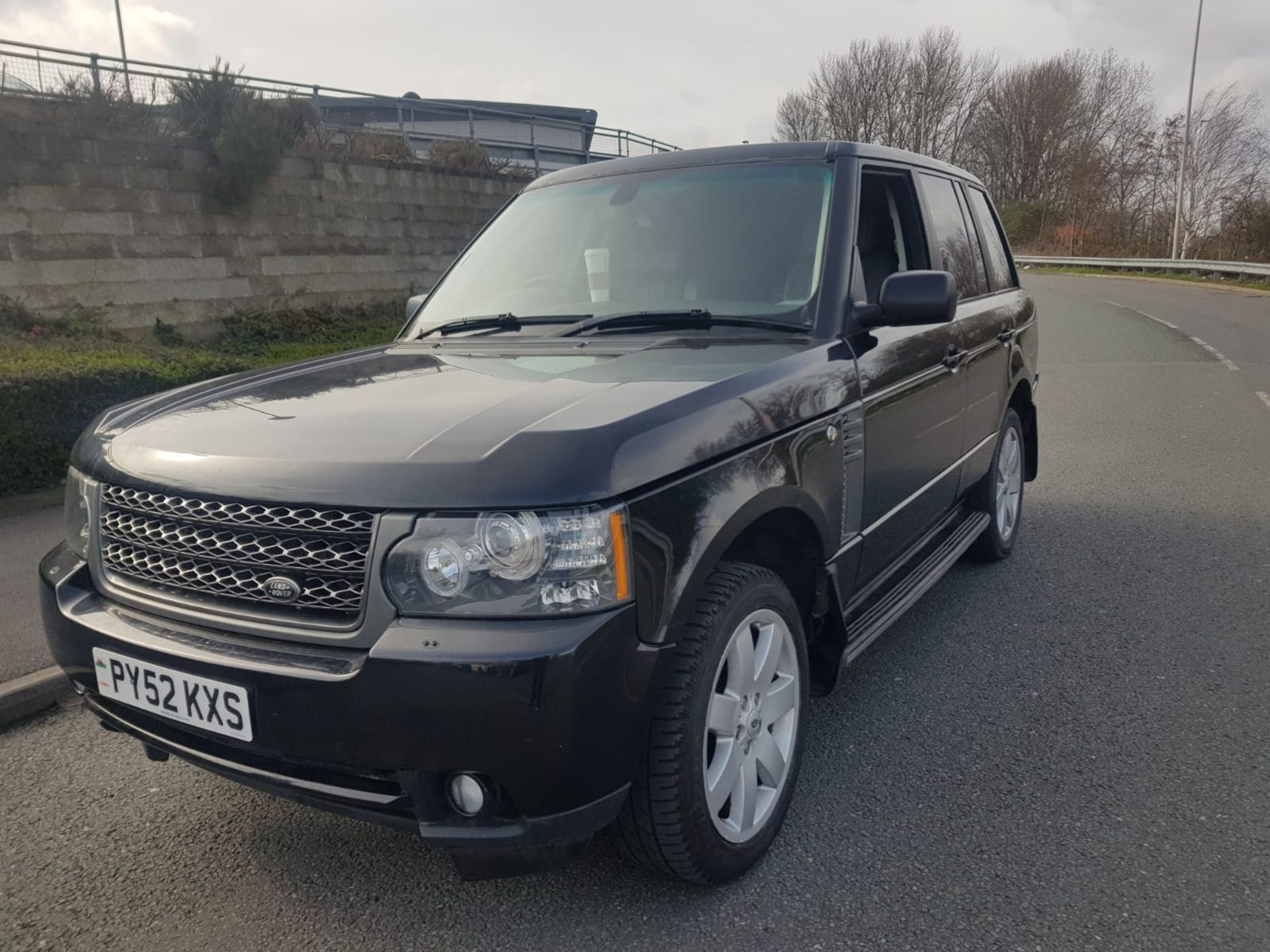 2003/52 LAND ROVER RANGE ROVER VOGUE TDV6 AUT 3.0 BLACK ESTATE, LOW MILES FOR AGE *NO VAT* - Image 2 of 22