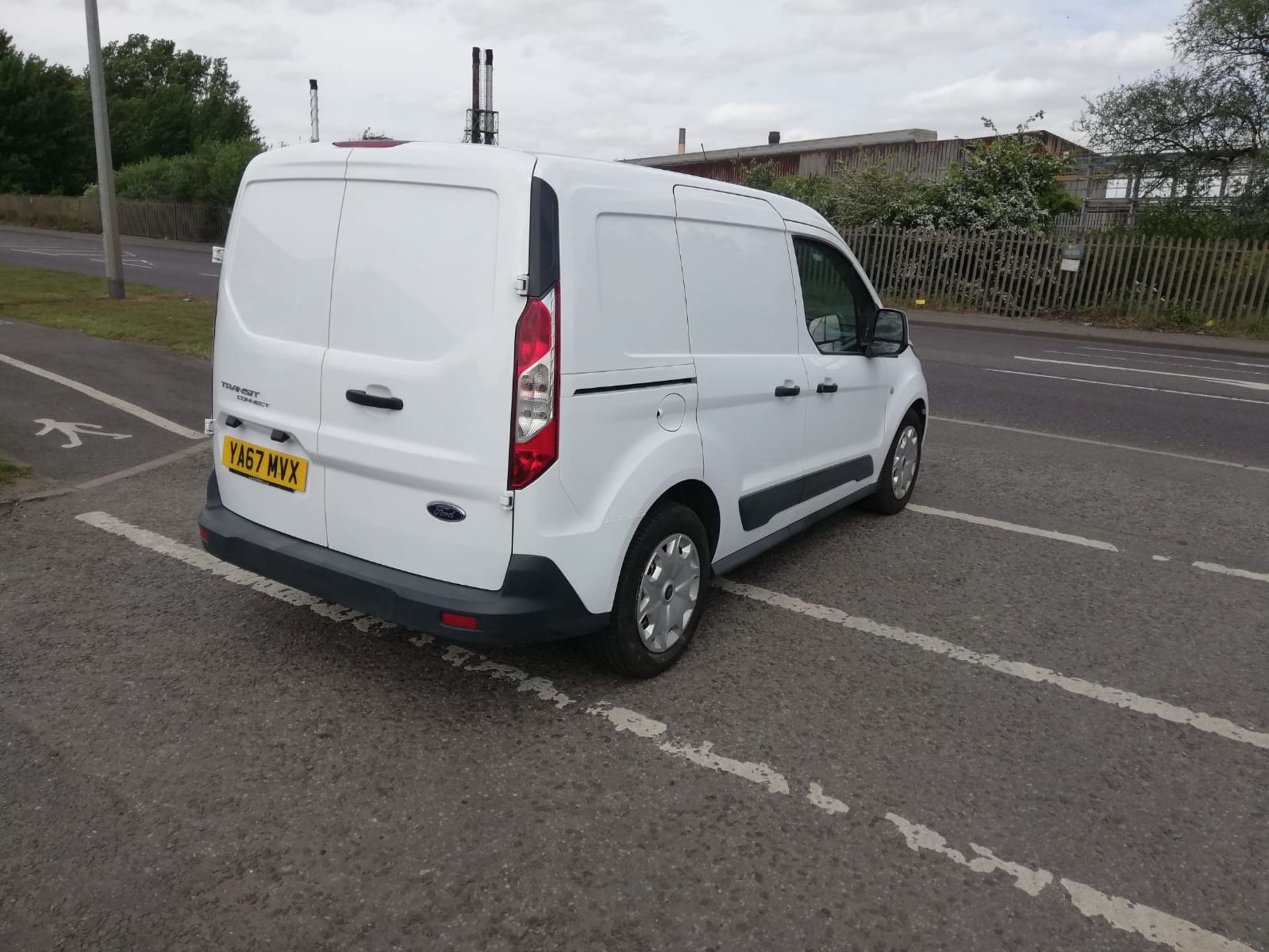 2018/67 FORD TRANSIT CONNECT 220 CREW CAB, 86K MILES WITH PART HISTORY *PLUS VAT* - Image 6 of 10