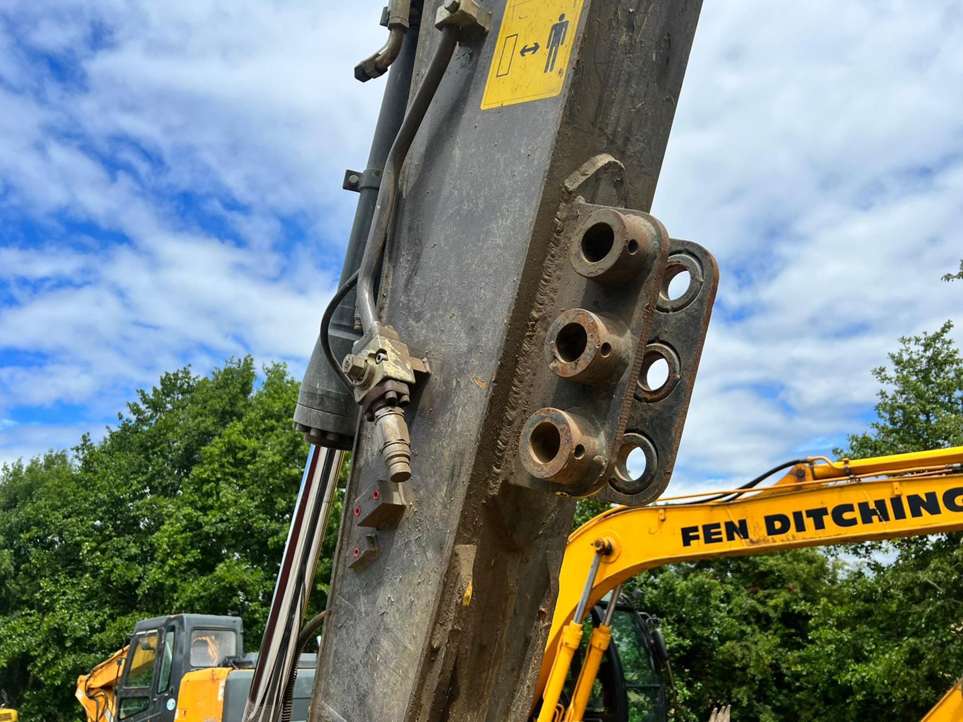 2013 Volvo EC140D 14 Tonne Excavator *PLUS VAT* - Image 23 of 30