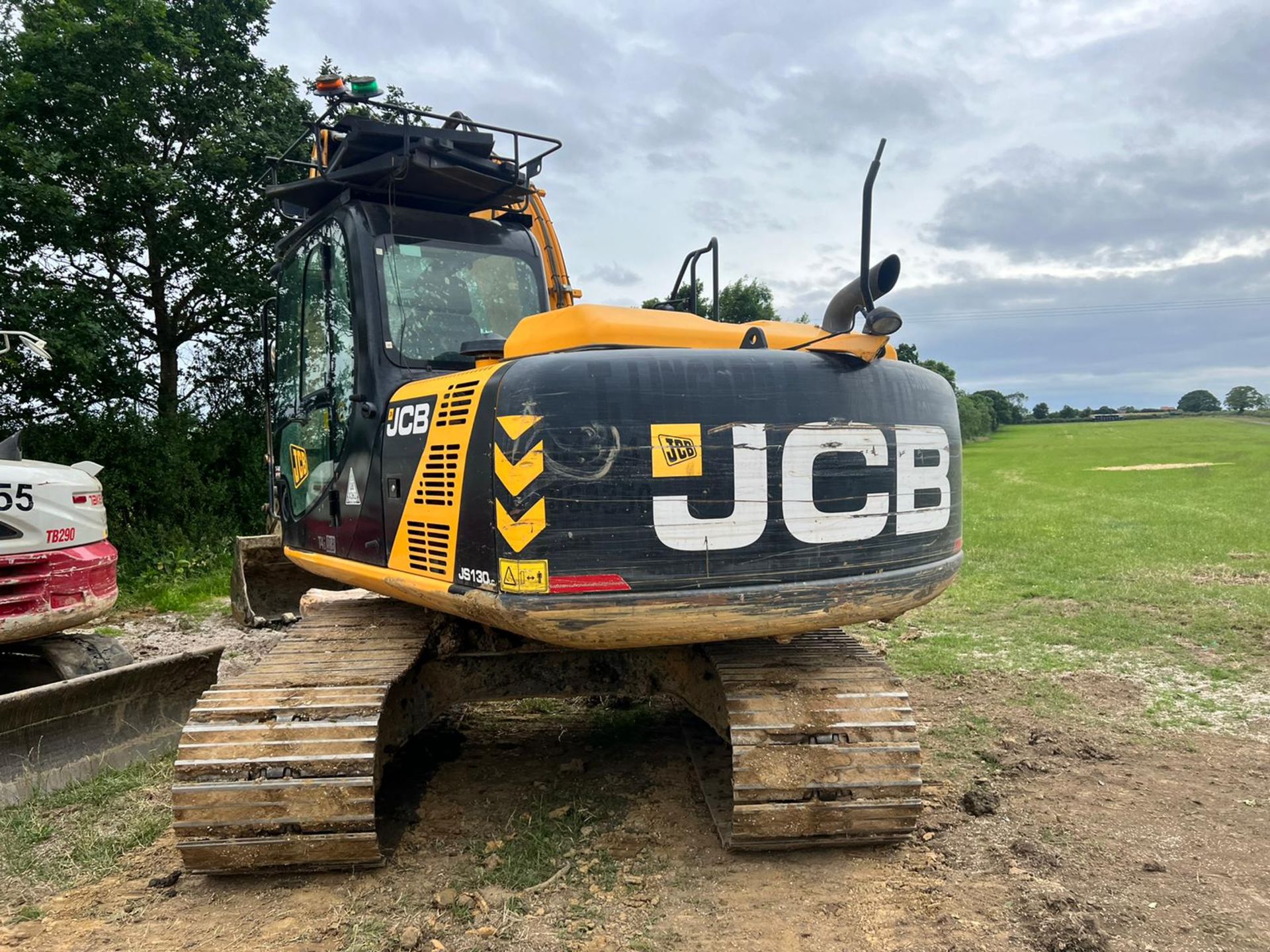 2014 JCB JS130LC 13 Ton Excavator *PLUS VAT* - Image 5 of 11