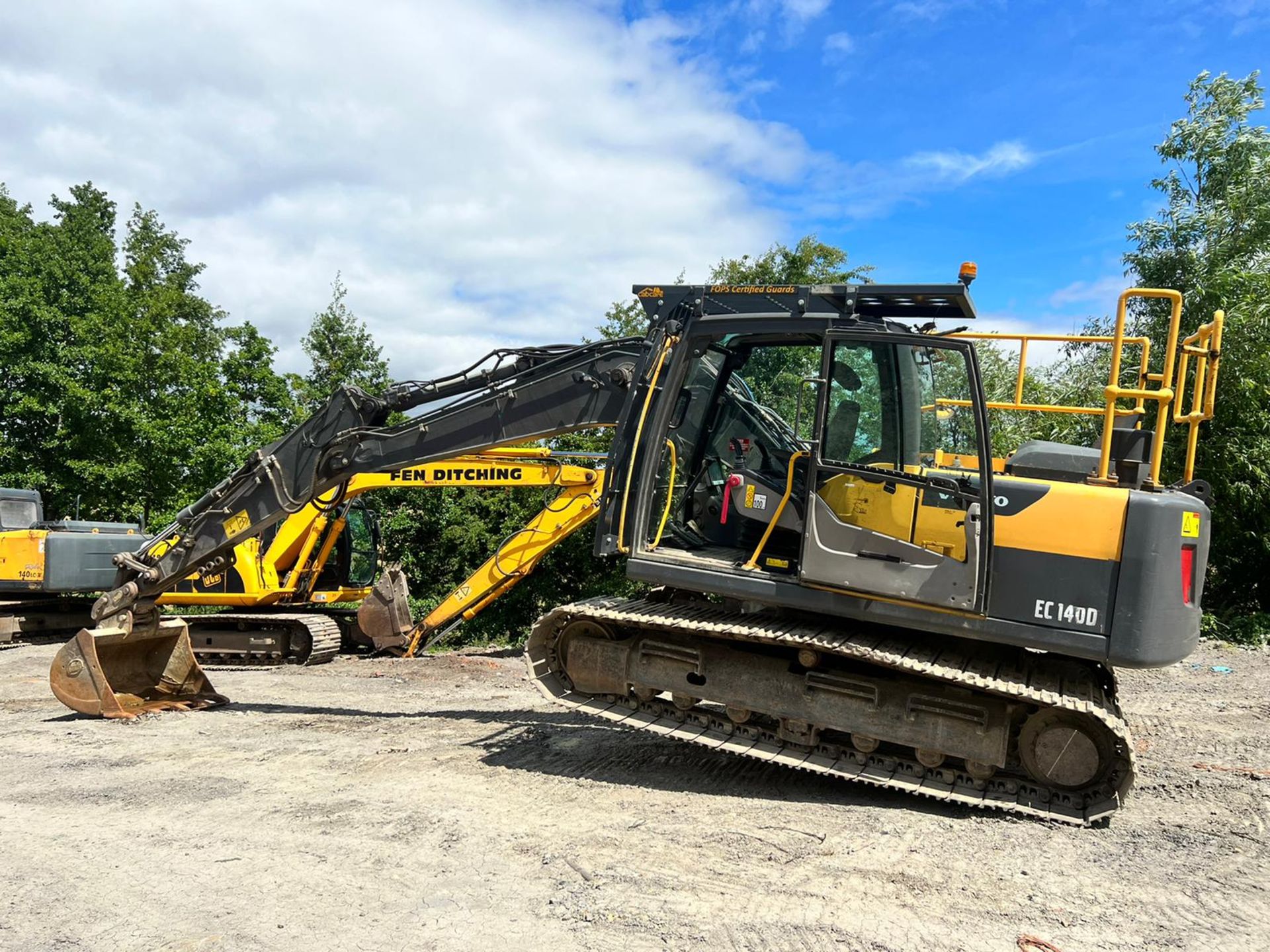 2013 Volvo EC140D 14 Tonne Excavator *PLUS VAT* - Image 4 of 30